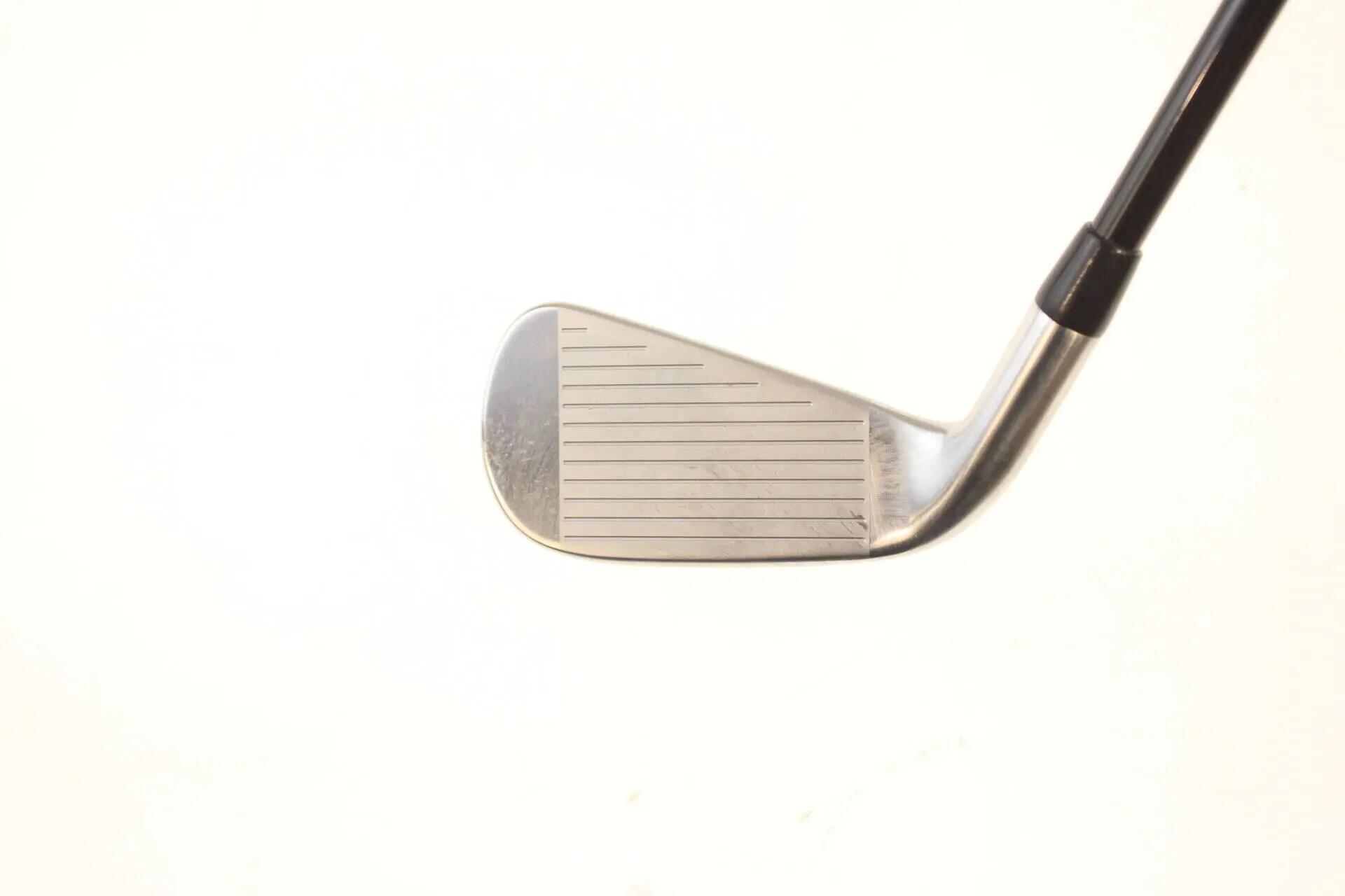 Seconde vie - Titleist U505 Utility 2023 RH 20-deg Hybrid - Very good 3/5