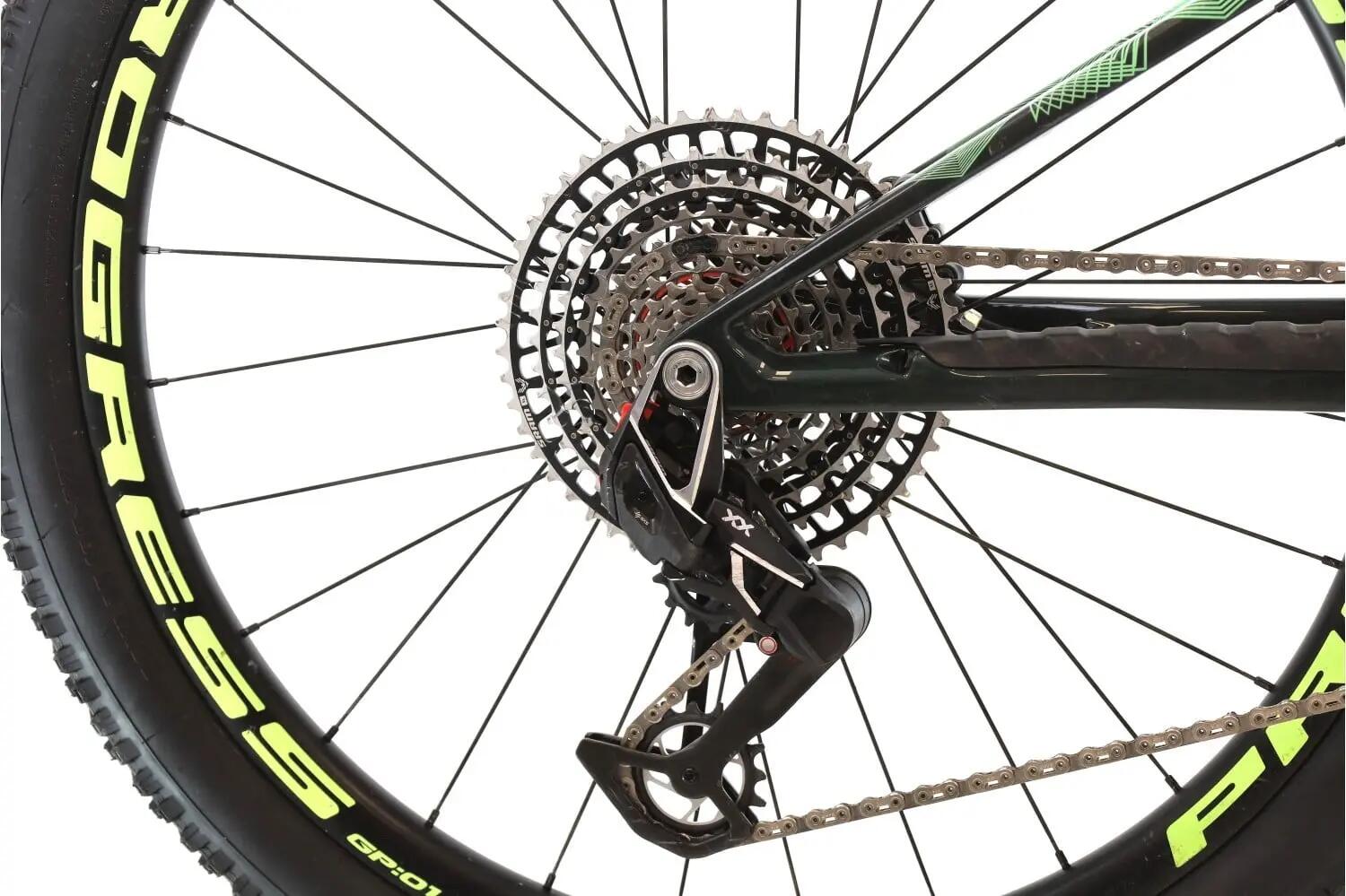 Segunda Vida · MTB ·  Oiz M-LTD XX SL AXS Flight Attendant · Muy buen estado 3/8