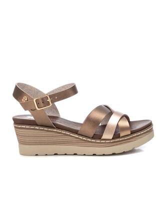 Sneakers pour femme Xti cuivre.