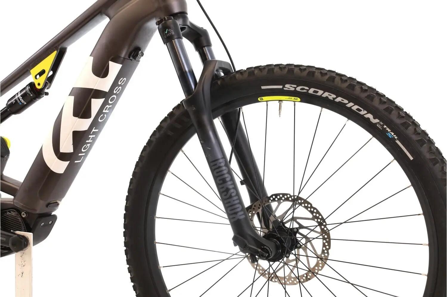 Segunda Vida · Ebike ·  Light Cross LC2 · Muy buen estado 5/8