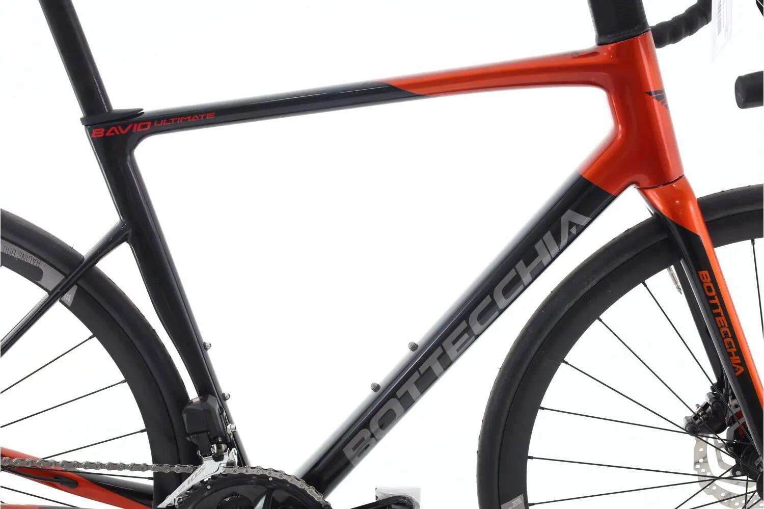 Refurbished Rennrad · Bottecchia 8Avio Ultimate Di2 12V · Sehr guter Zustand 2/8