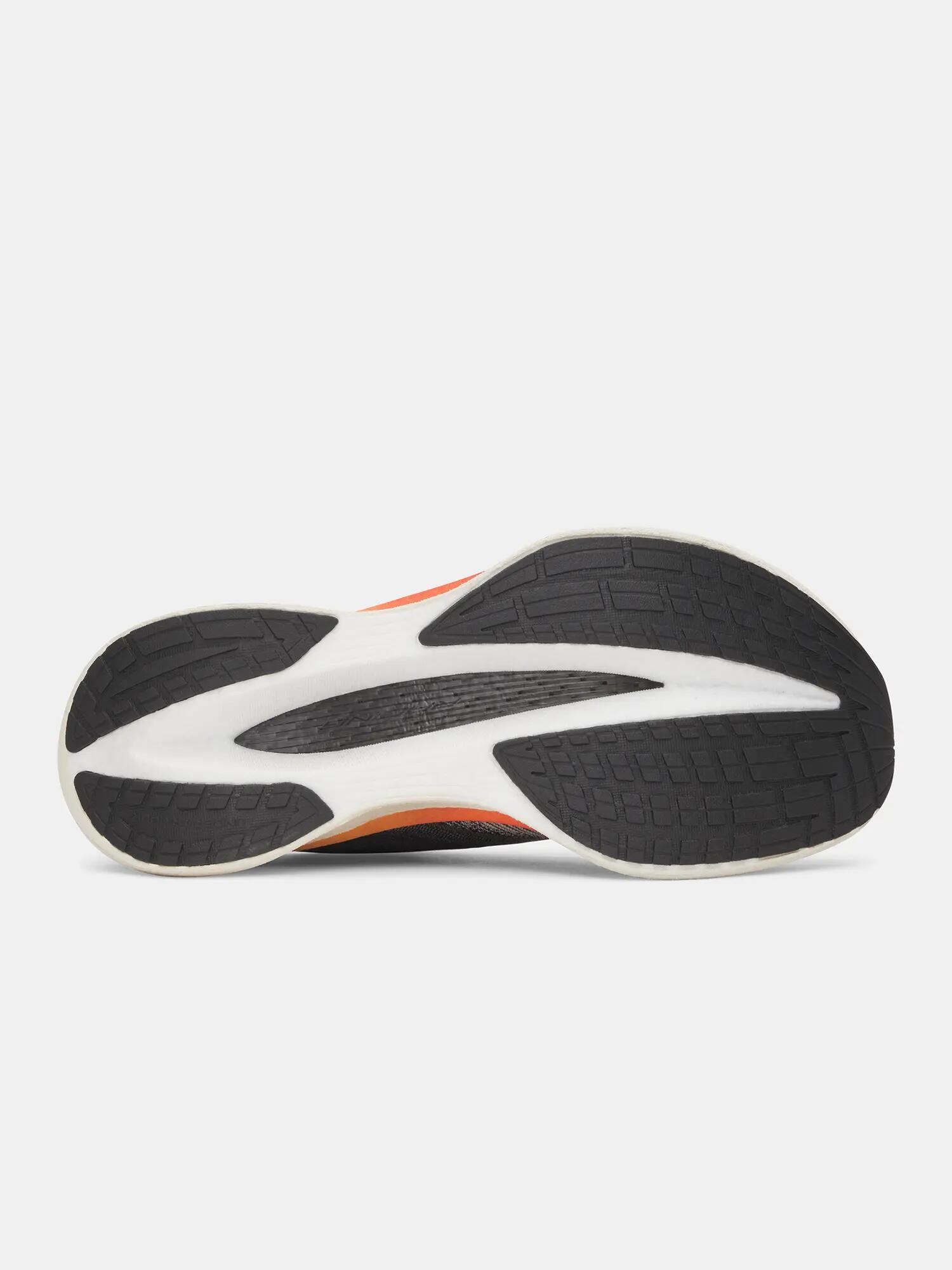 Unisex cipő Under Armour UA U Velociti Elite 3 4/5