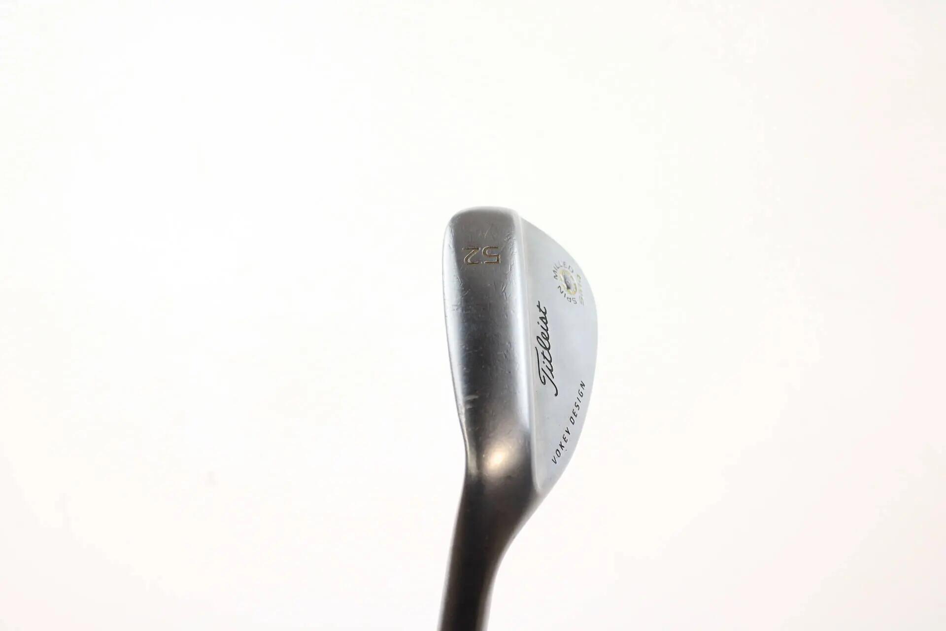 Seconde vie - Titleist Vokey SM4 Tour Chrome LH 52-deg Wedge - Sufficient 2/5