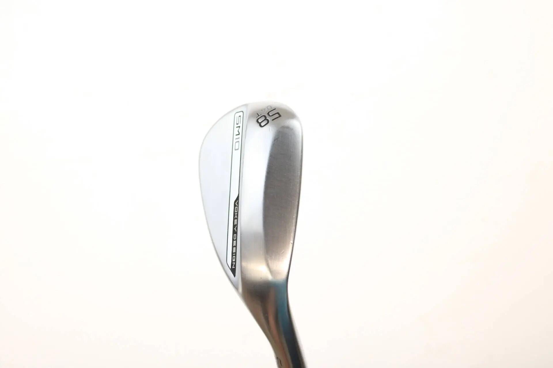 Seconde vie - Titleist Vokey SM10 Tour Chrome T-Grind RH 58-deg Wedge - Good 2/5