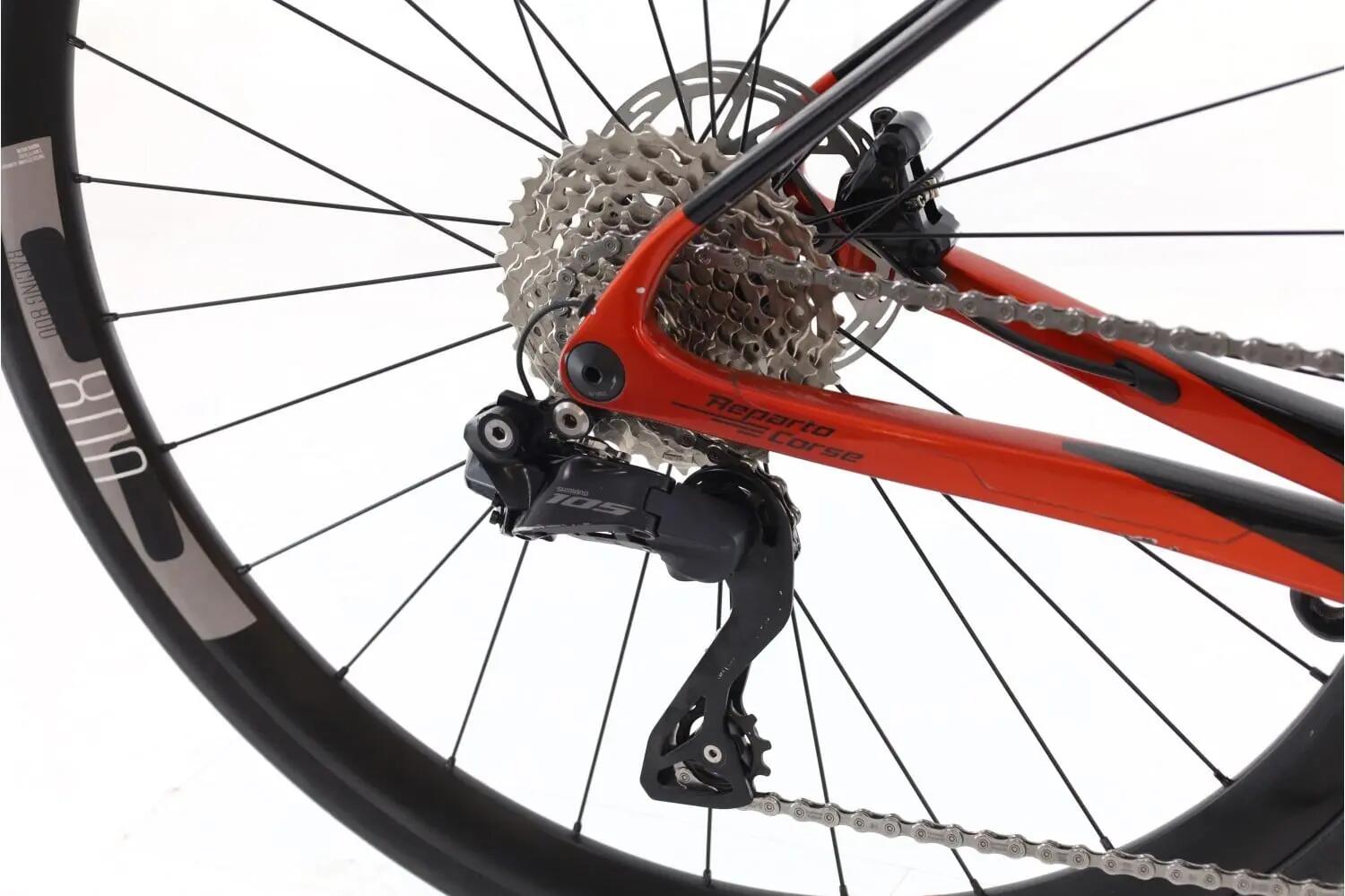 Bici strada ricondizionata · Bottecchia 8Avio Ultimate Di2 12V · Ottimo stato 3/8