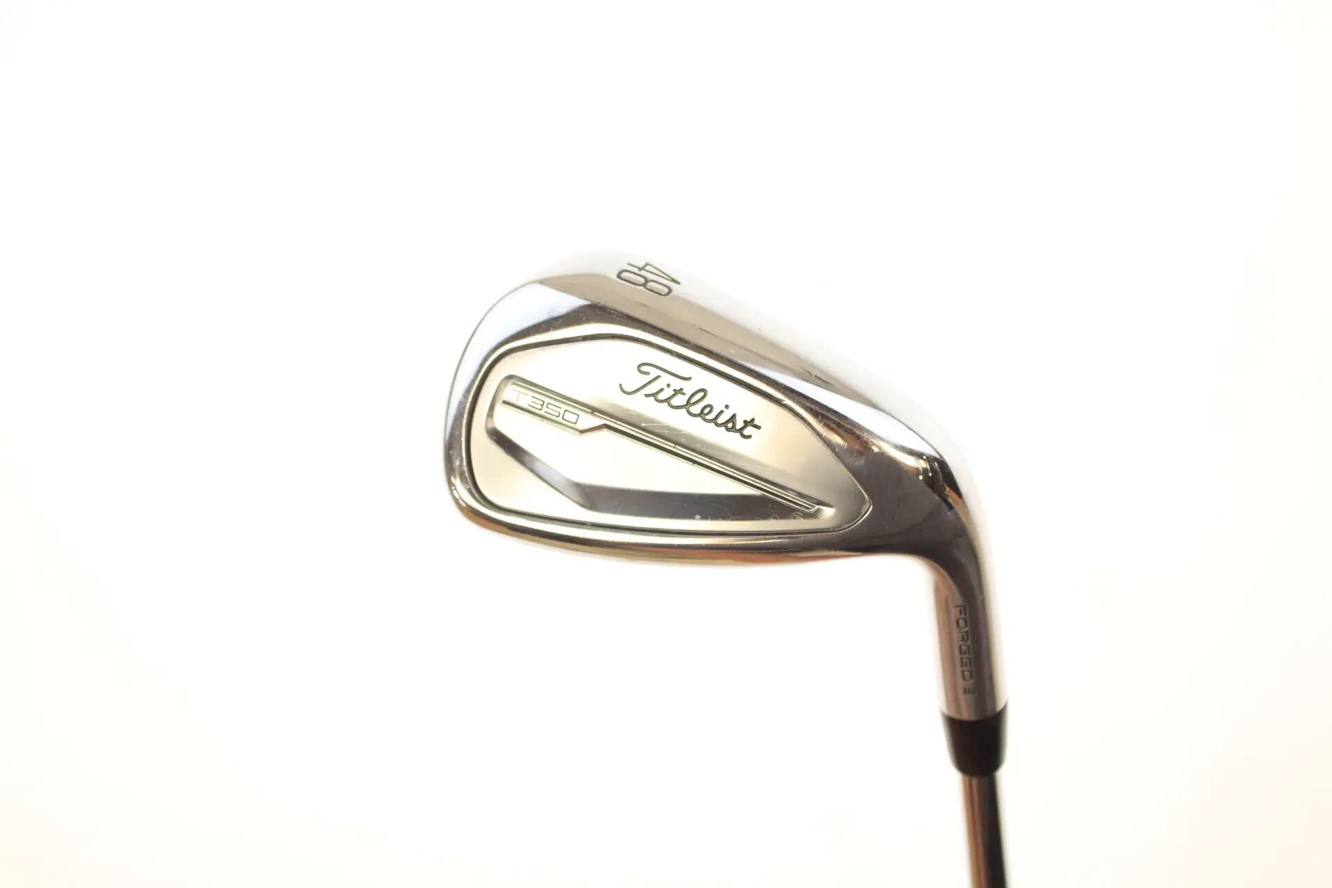 TITLEIST picture