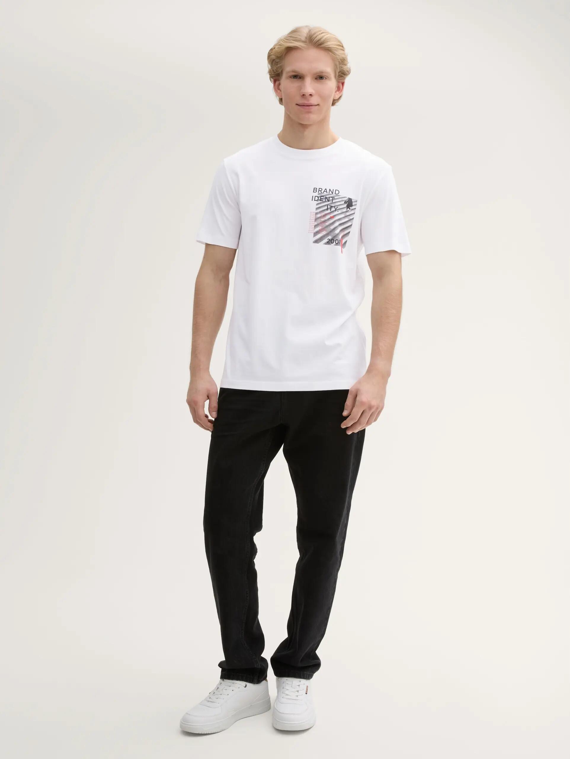 TOM TAILOR picture