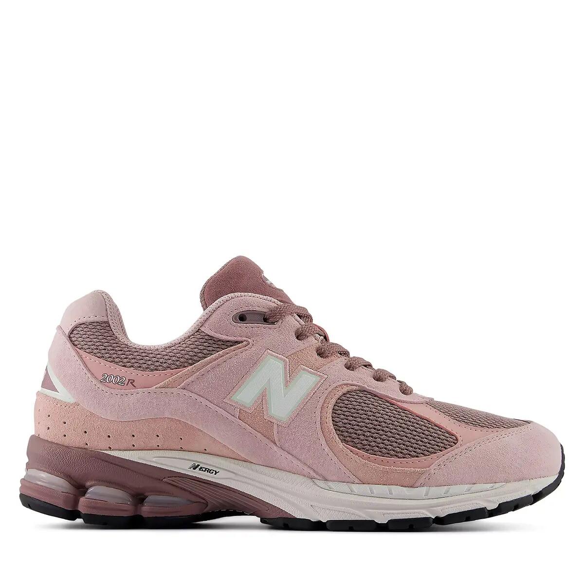 NEW BALANCE picture