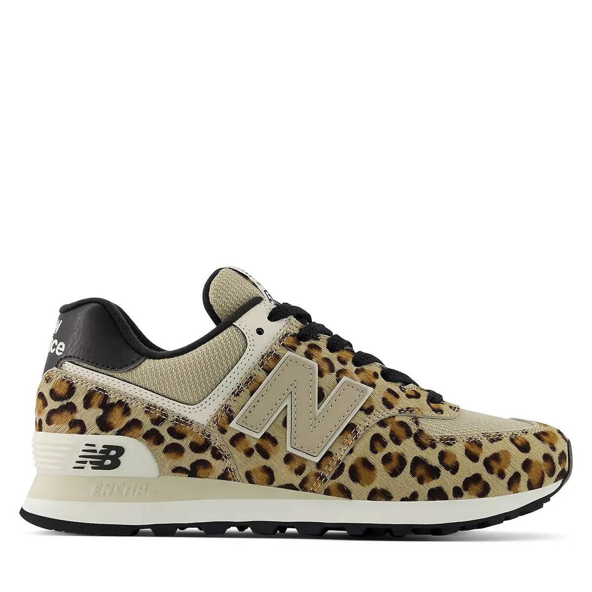 NEW BALANCE picture
