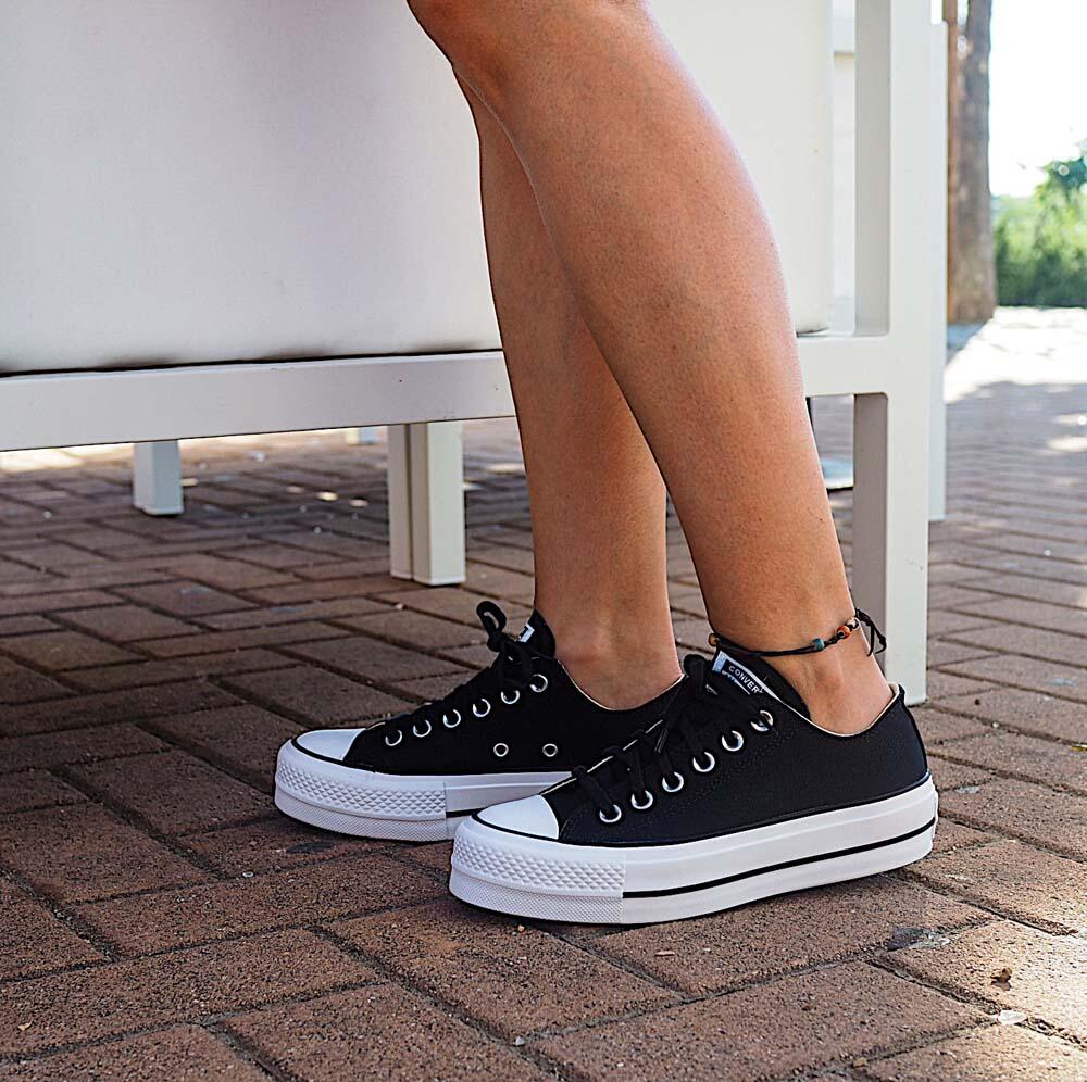 Schoen Converse model 560250C voor vrouwen 3/7