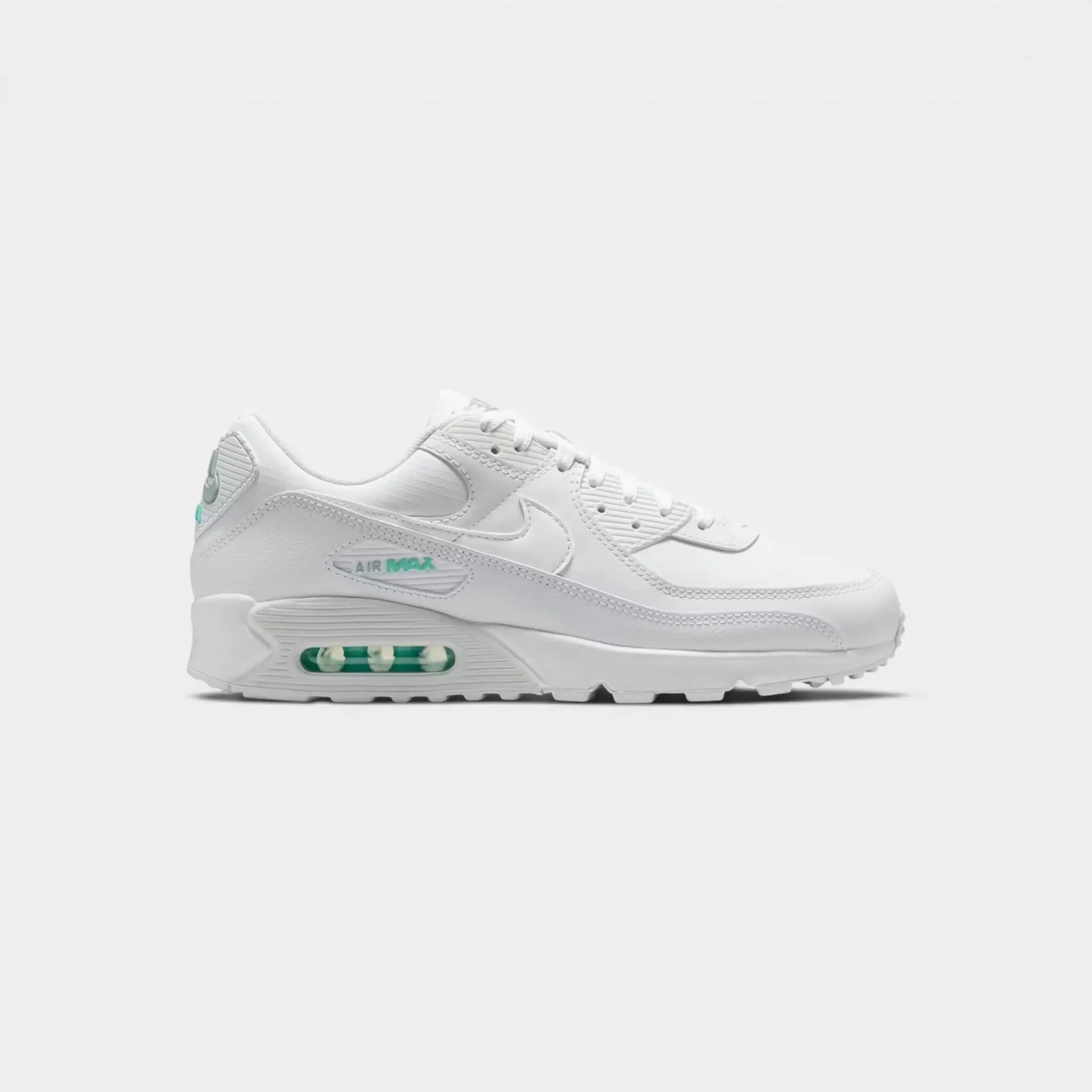 NIKE picture