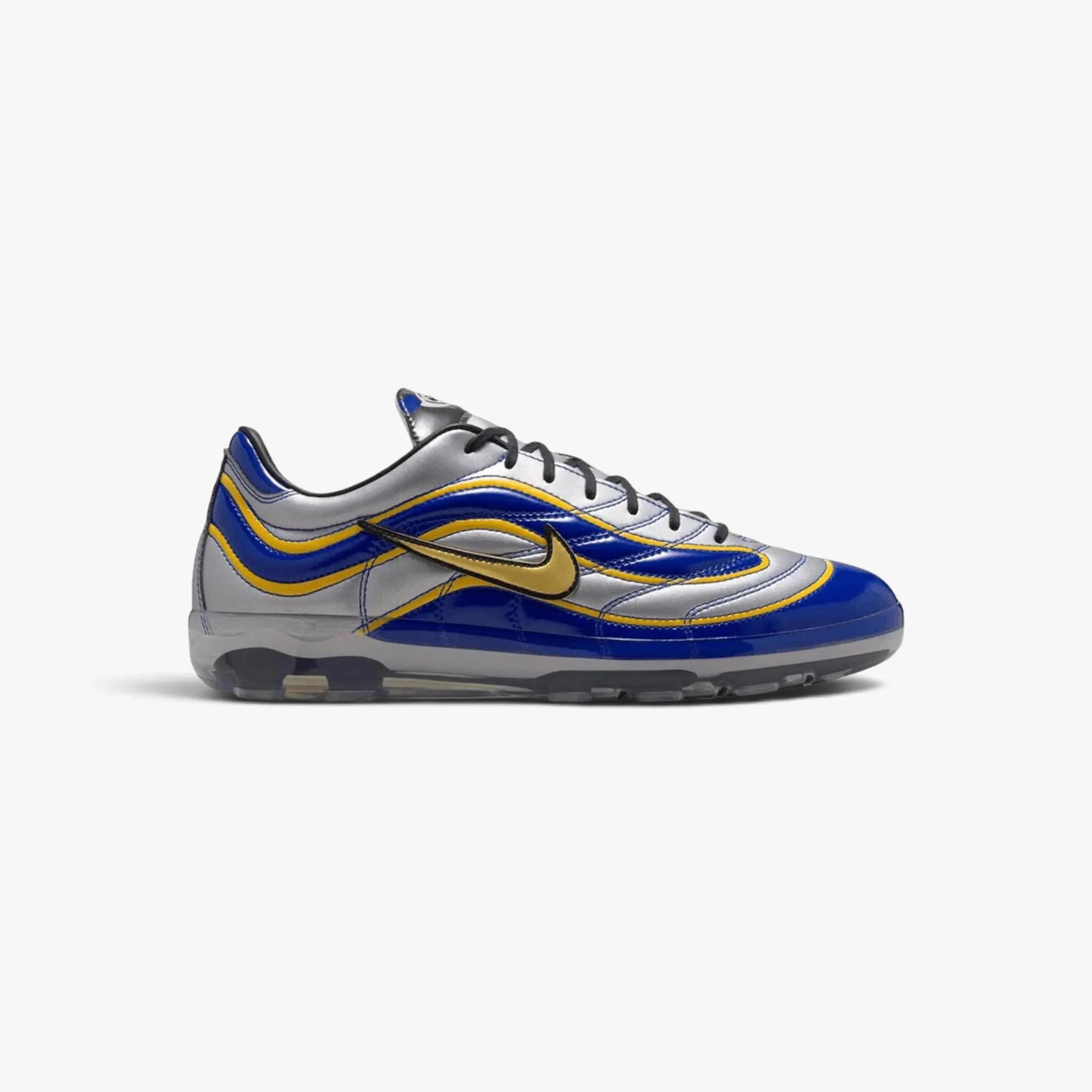 NIKE picture