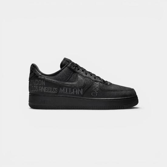 Nike Air Force 1 Low World Tour Black