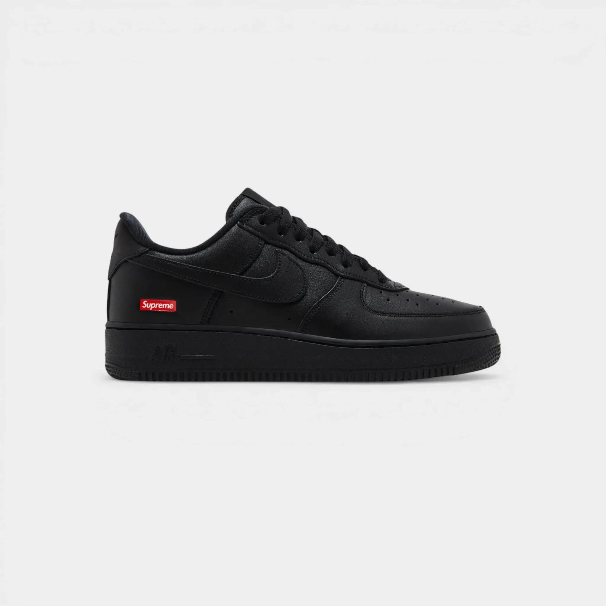 NIKE picture