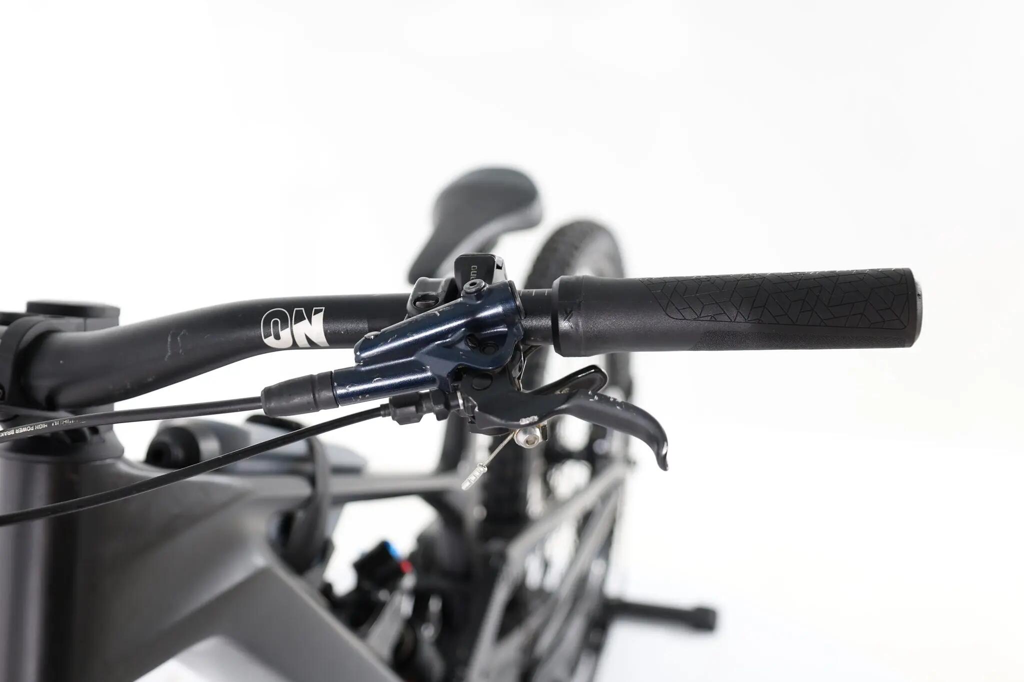 Reconditionné - VTT Électrique CANYON Torque: On CF 9 800Wh 2025 9/11