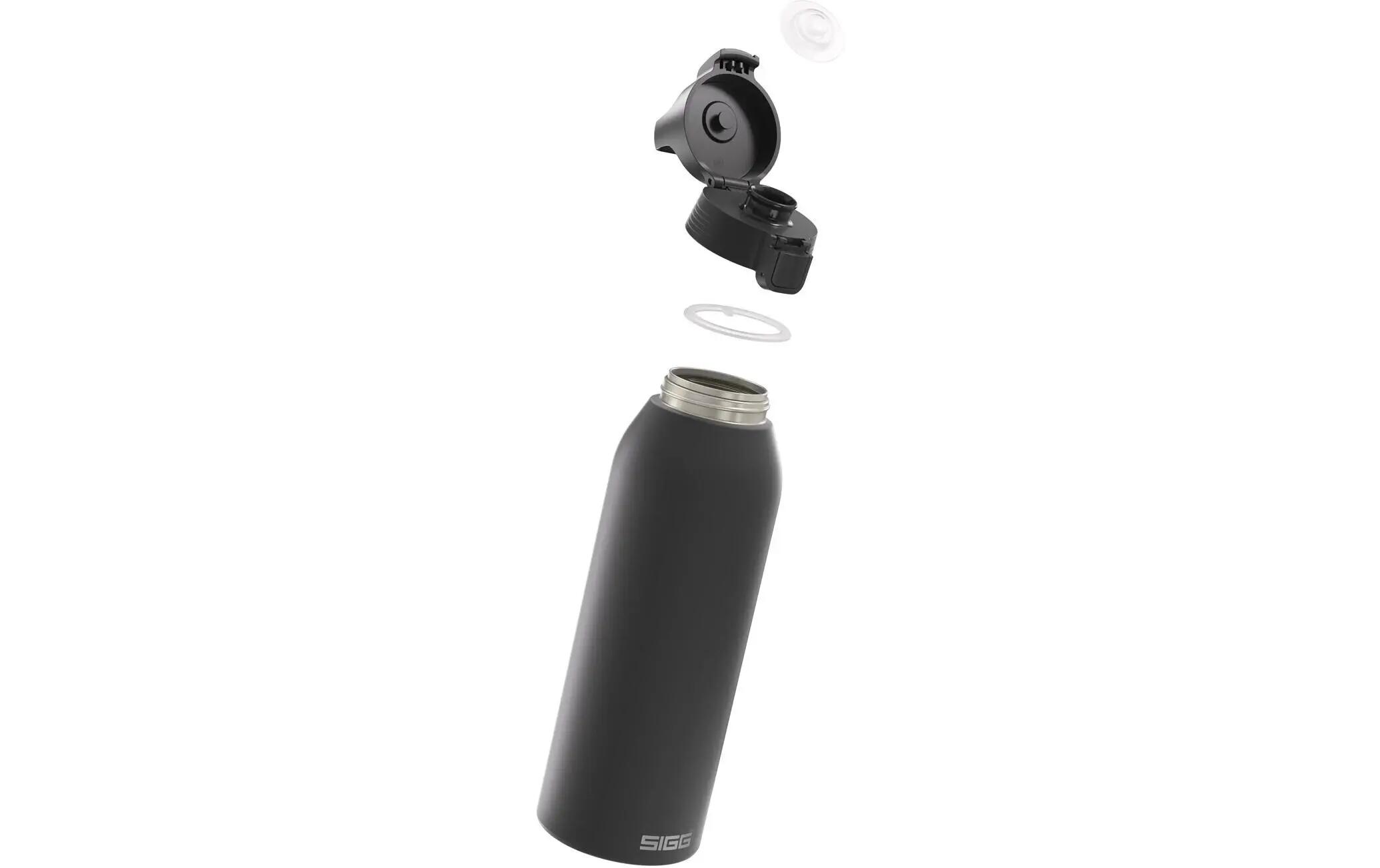 Shield One Black Water Bottle 3/5