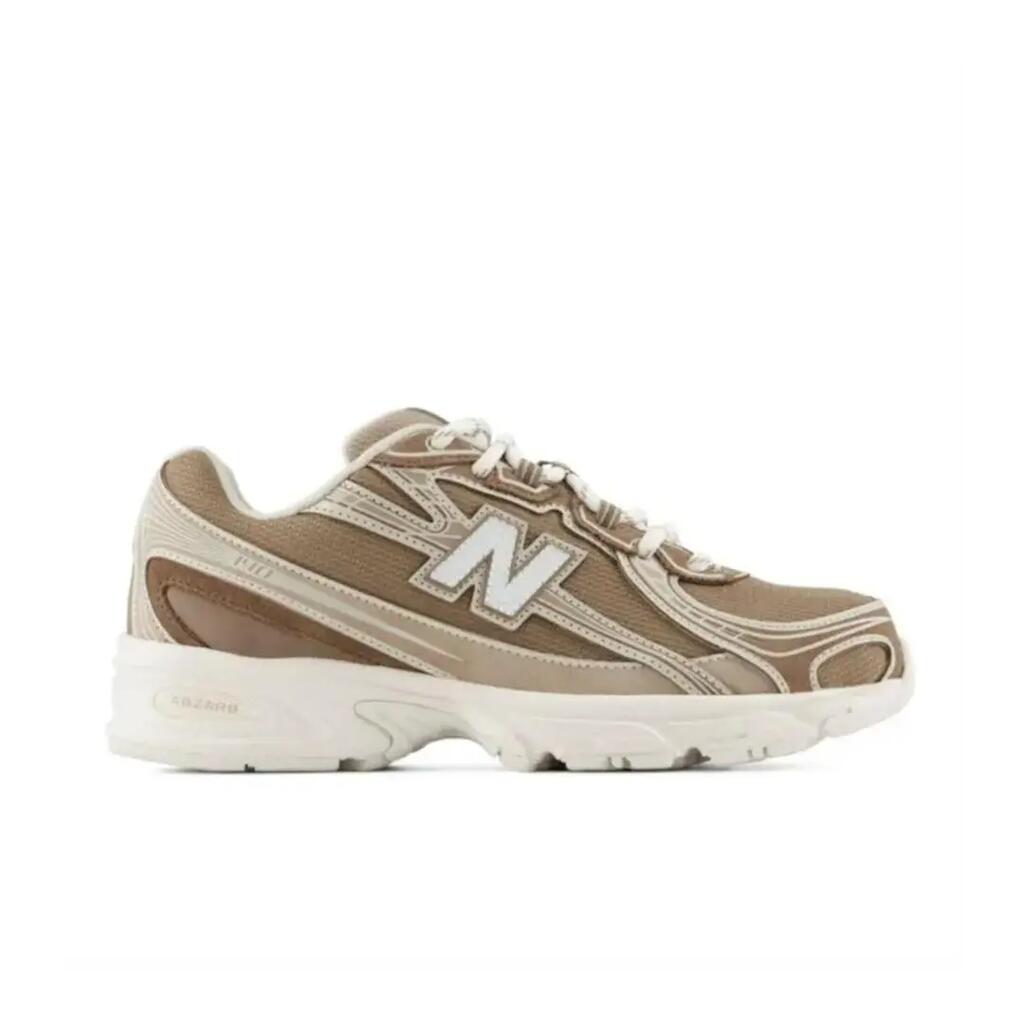 Кецове New Balance 740 Бежови за жени.