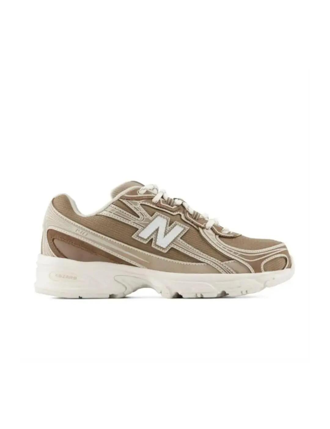 NEW BALANCE picture
