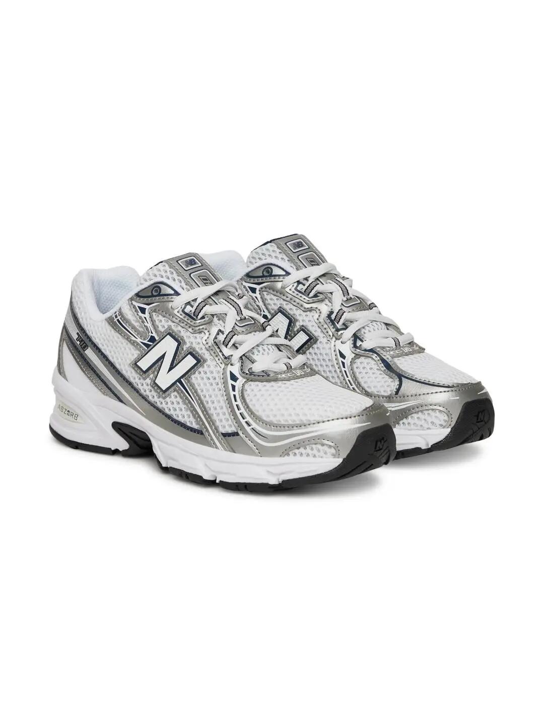 Chaussures pour enfant New Balance 740 Blanc. 2/6