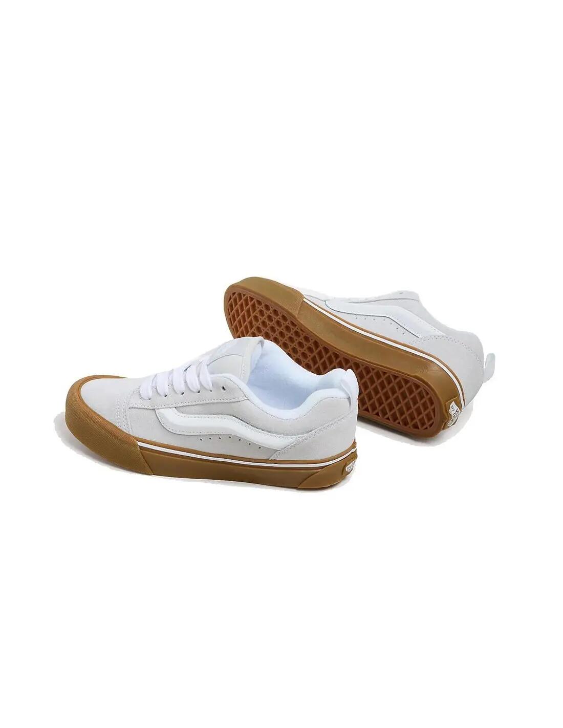 Baskets Vans modèle VN000CRP7VF1 pour femmes 4/6