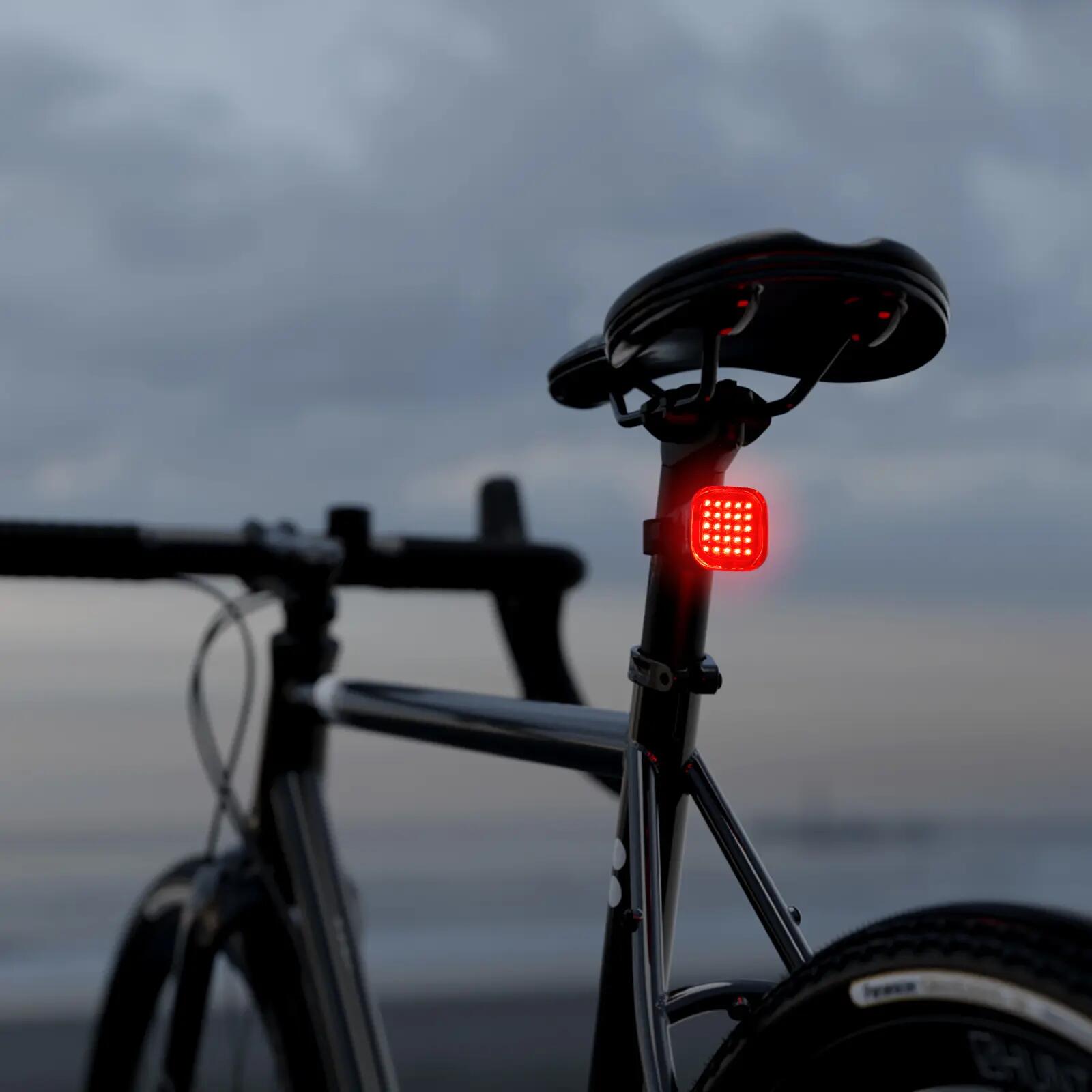 Zadní světlo na kolo s brzdovým senzorem CYCLAMI CY110 7/10