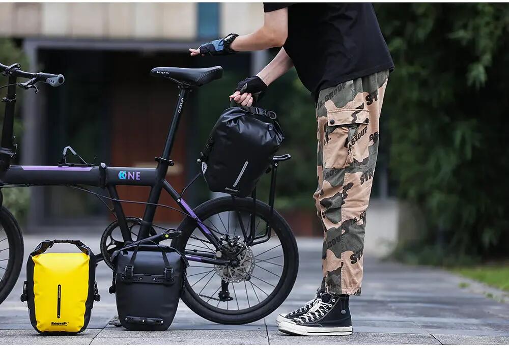 Brašna na kolo na zadní nosič Rhinowalk RK6202BK 5/5