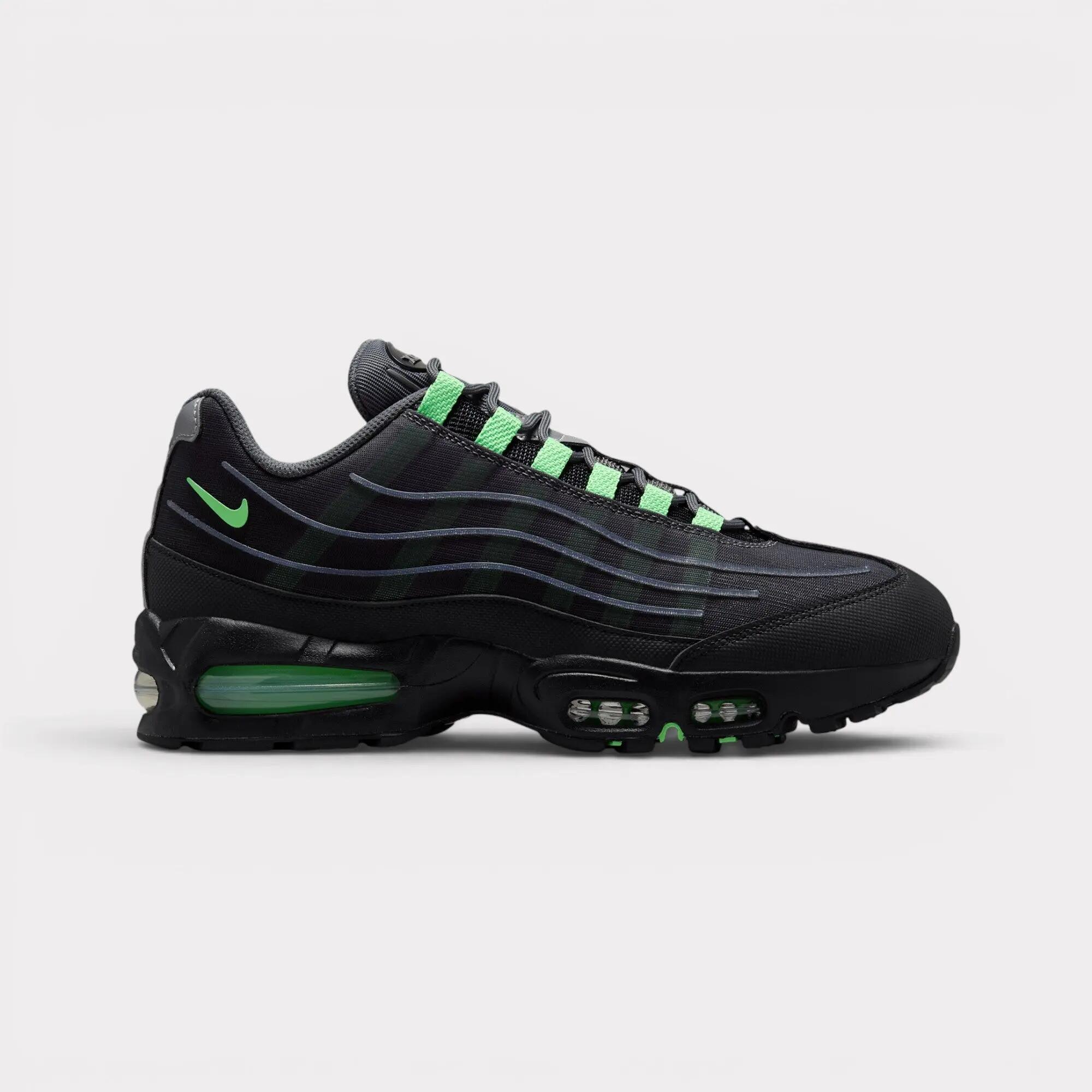 NIKE picture