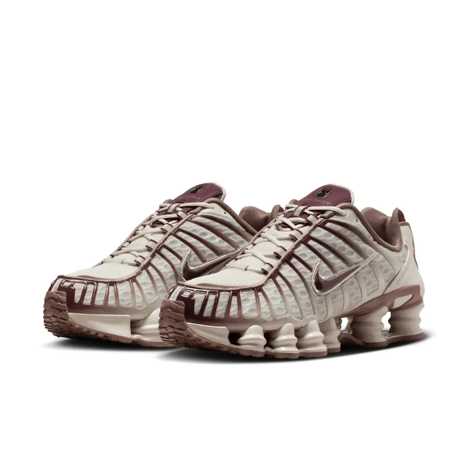 Buty damskie NIKE W NIKE SHOX TL 44 2/5