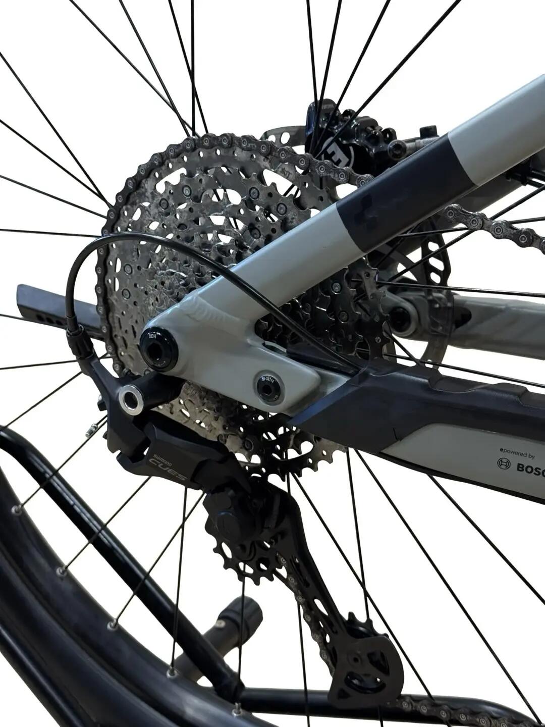 Segunda Vida-Bicicleta E-montaña Cube Stereo Hybrid 140 HPC Pro 625 - Como nuevo 12/13
