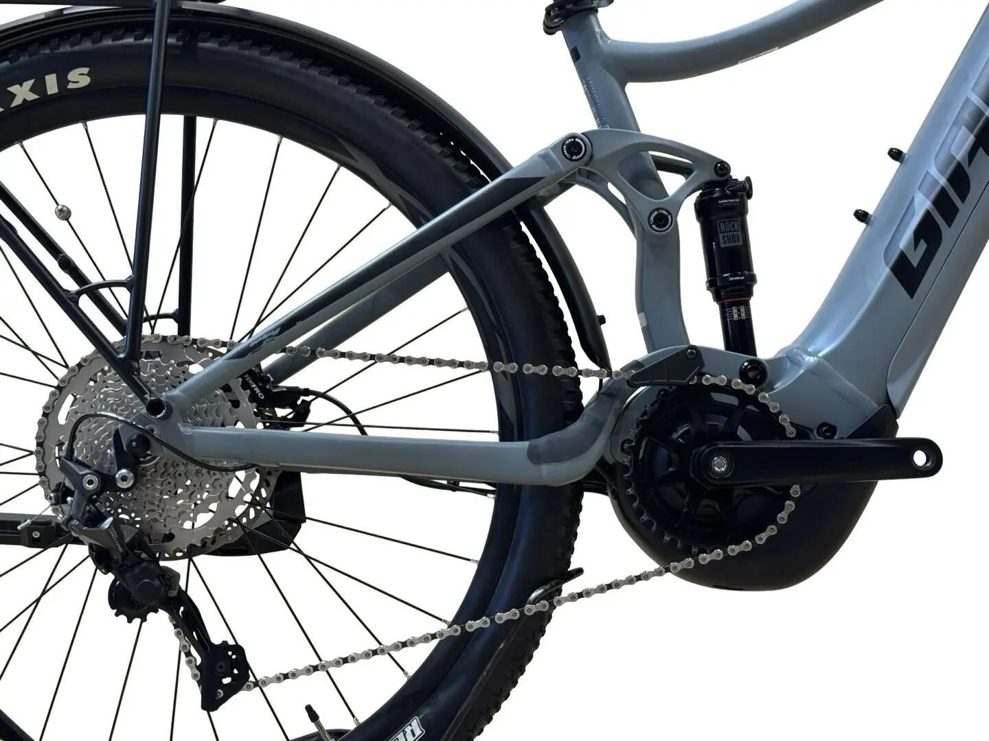 Segunda Vida - Bicicleta E-montaña Giant Stance E+ EX Shimano Deore - Como nuevo 13/15