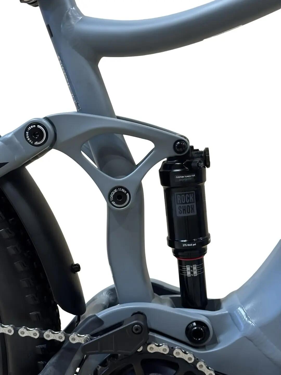 Segunda Vida - Bicicleta E-montaña Giant Stance E+ EX Shimano Deore - Como nuevo 11/15