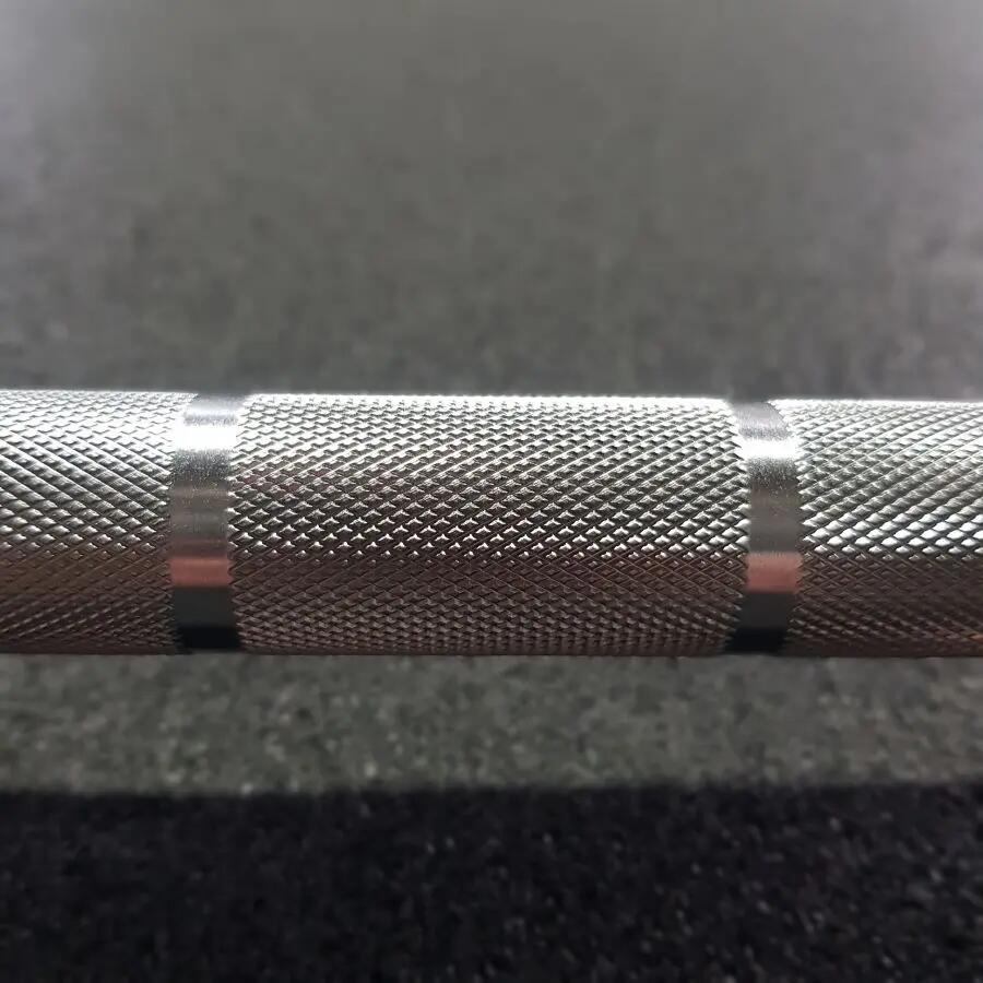 Barre MotiV 2.0 - 15 kg, hard chrome, 4 aiguilles 3/6