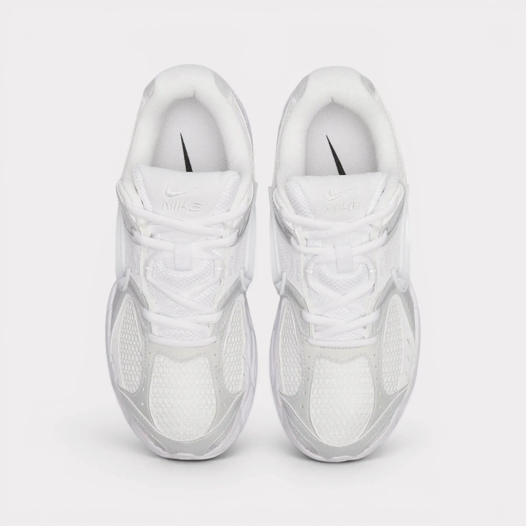 Nike V5 RNR Damen Sneaker 5/6