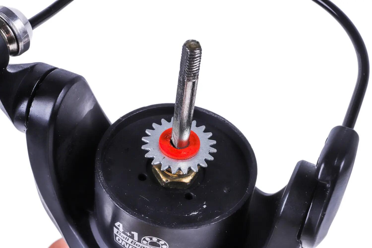 Adulto Pesca Carreto 2000 Baitrunner 7+1 Rolamentos 5,2:1 MFT Runner – Mikado 4/7