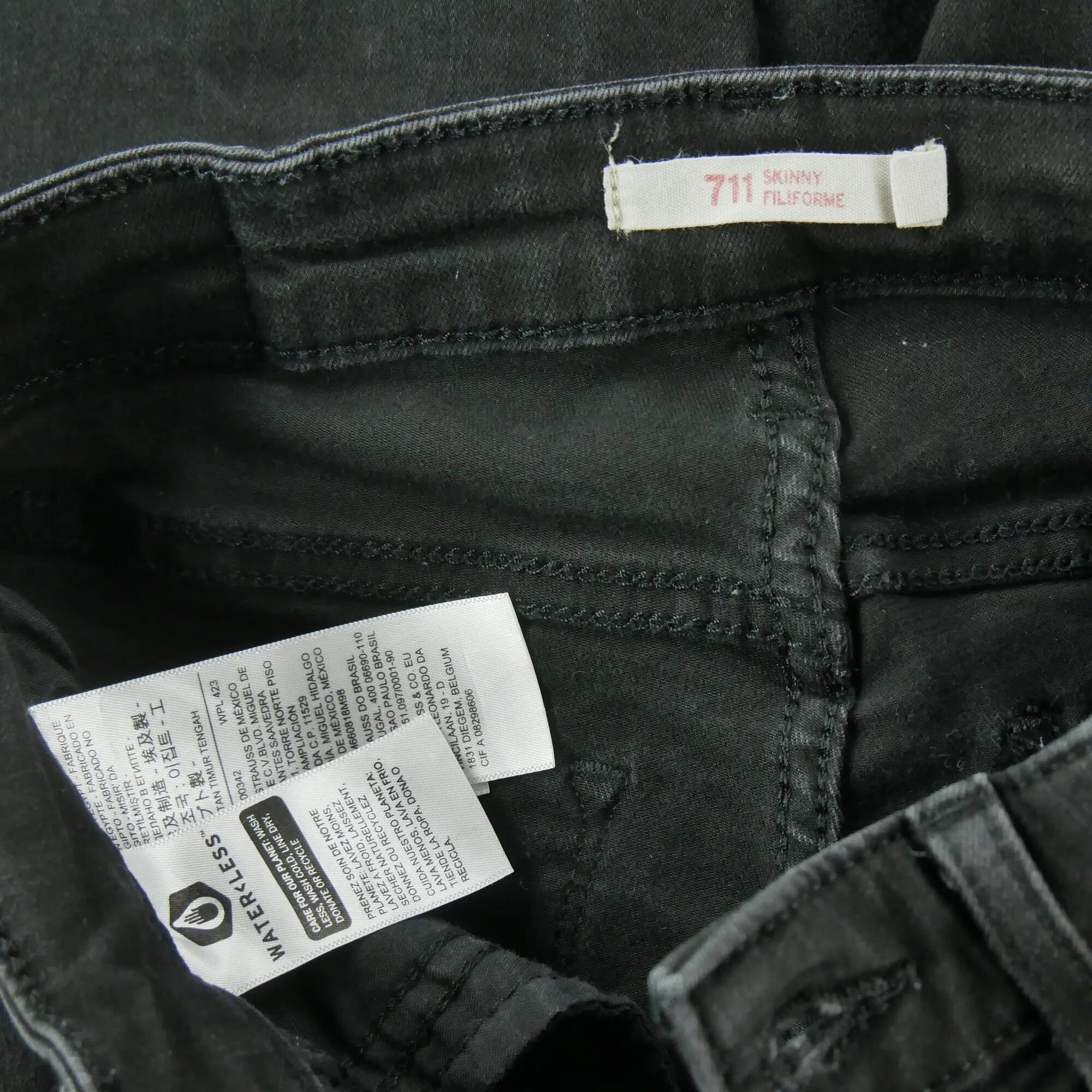 Levi Strauss Damen Skinny Jeans 711 8/8