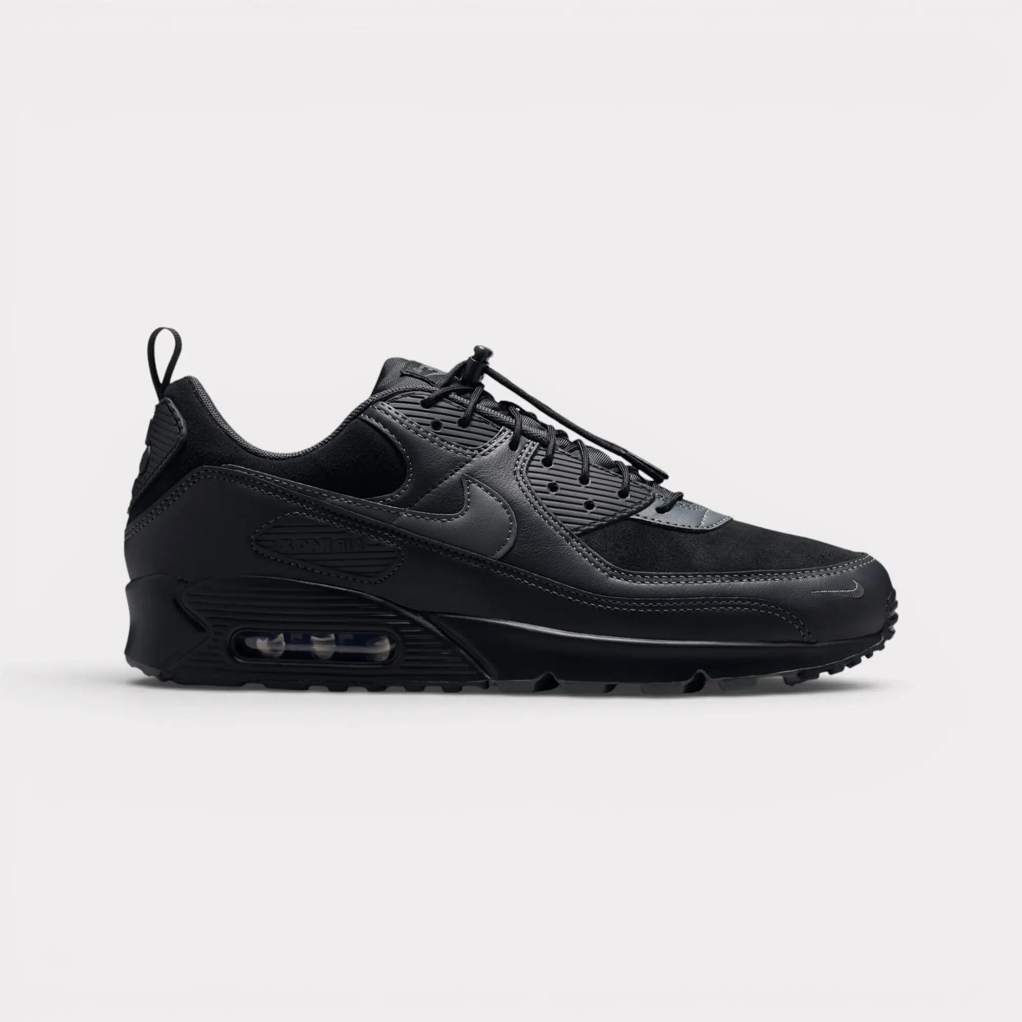 NIKE picture