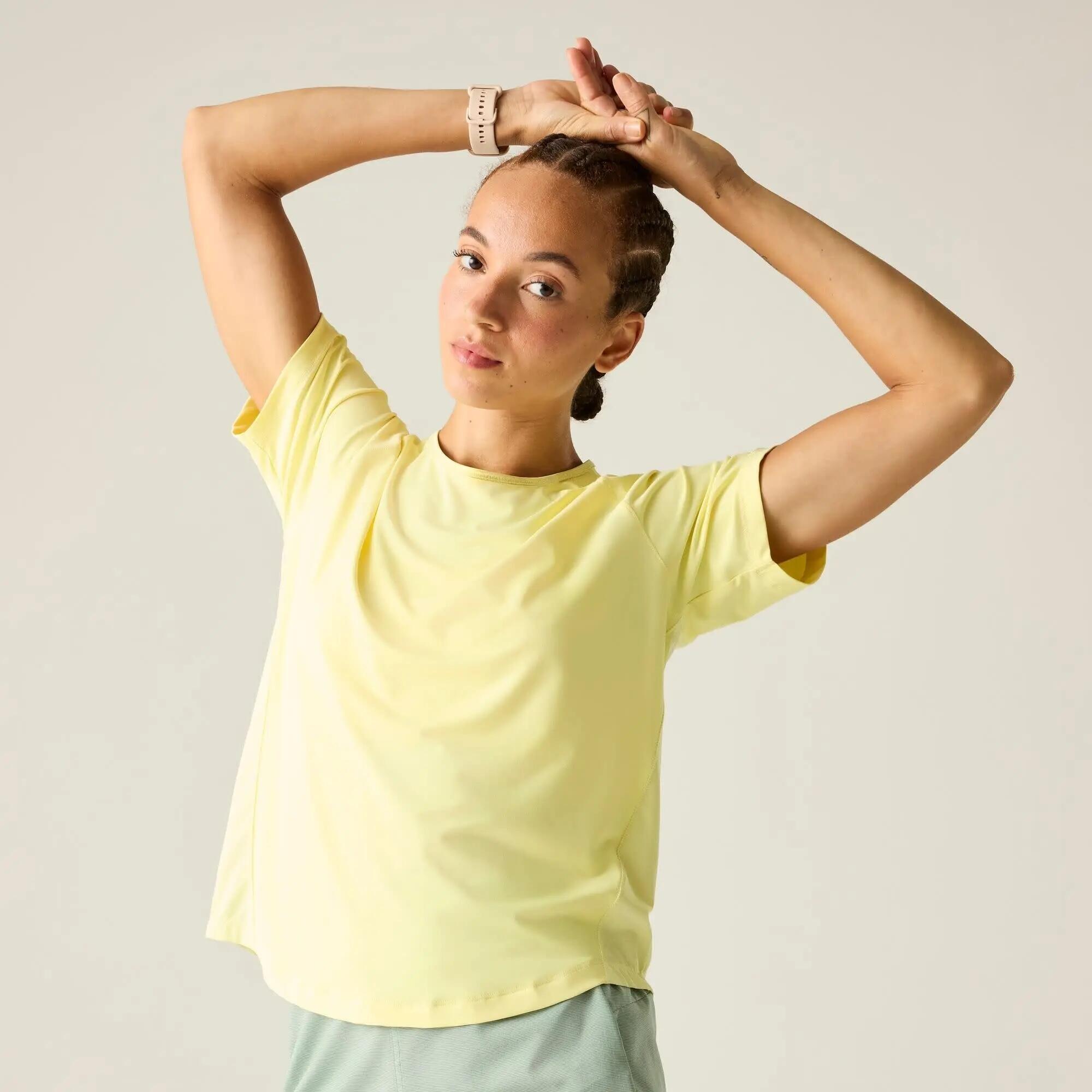T-Shirt Running Damen DARE2B Chase II Tee - gelb 4/8