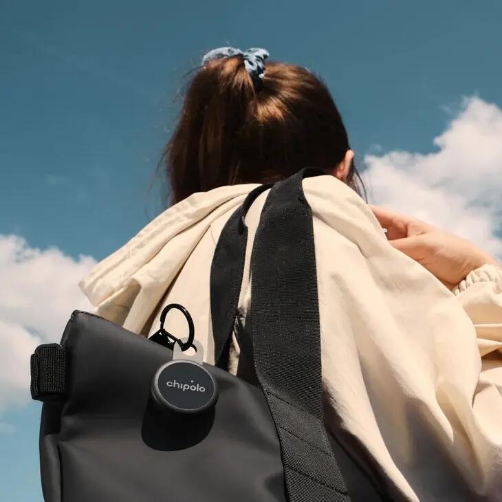 Localizador CHIPOLO Loop 4 unidades - charcoal, chalk, navy, coral 10/10