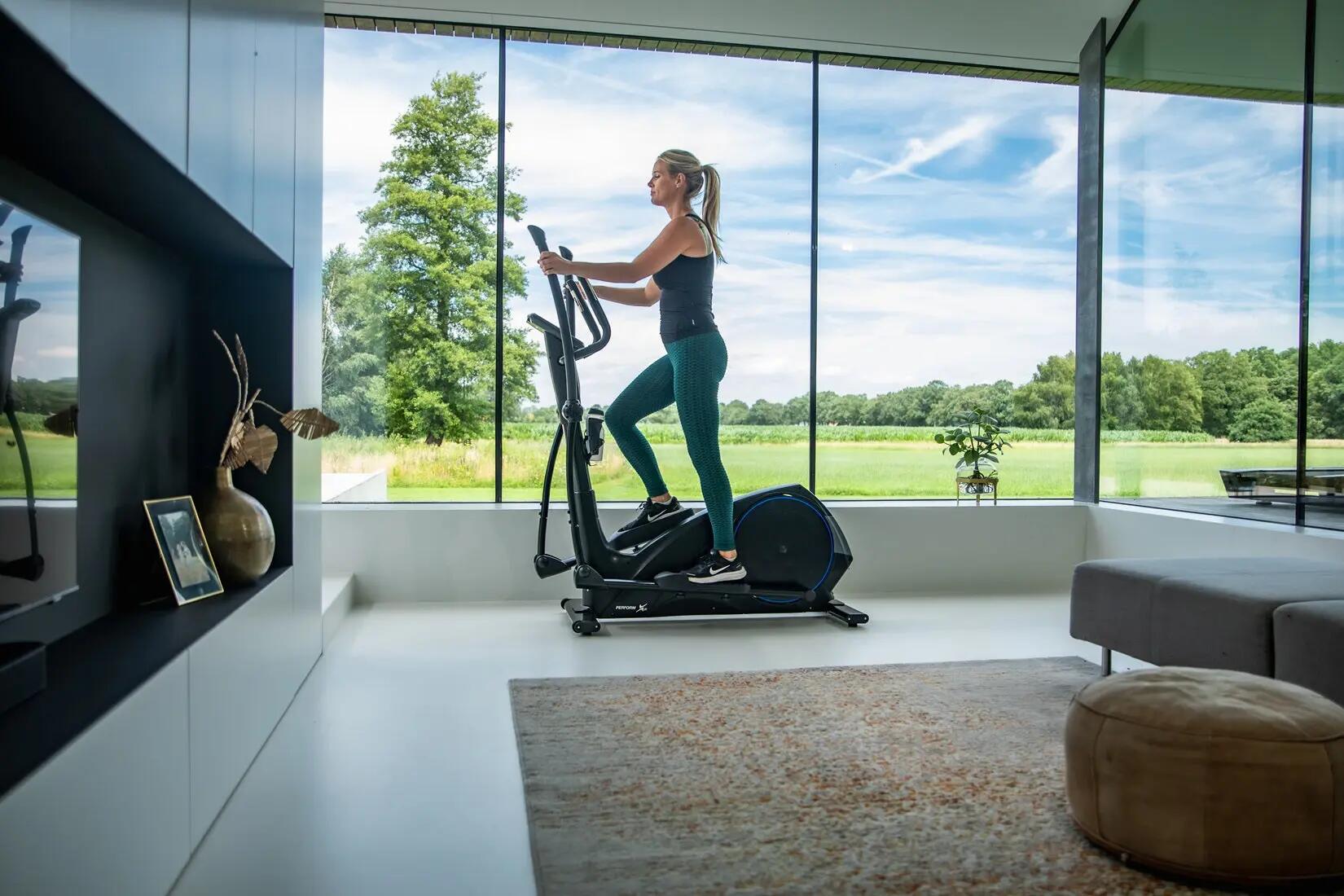 Crosstrainer - Perform X2i 5/13