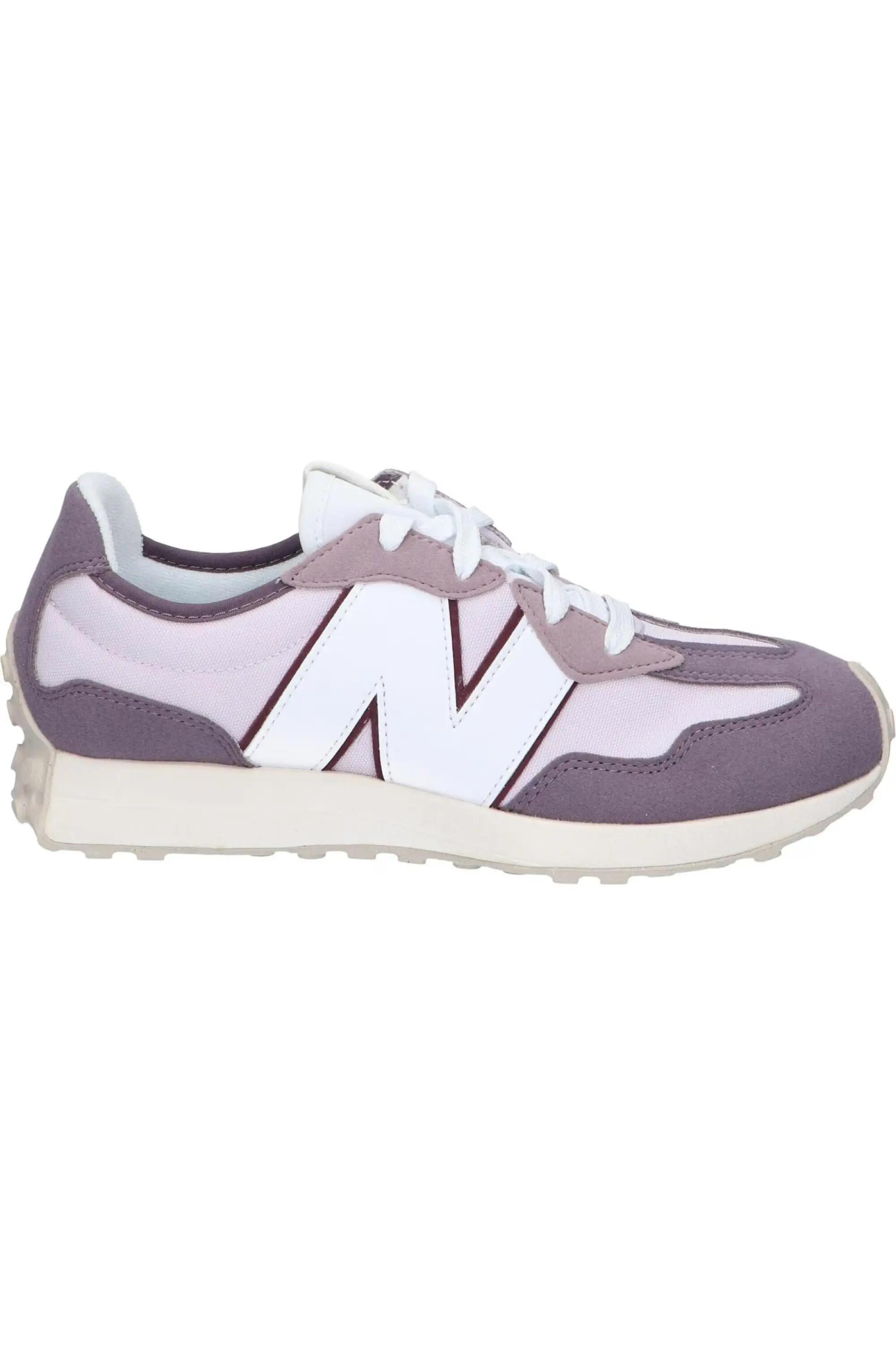 NEW BALANCE picture