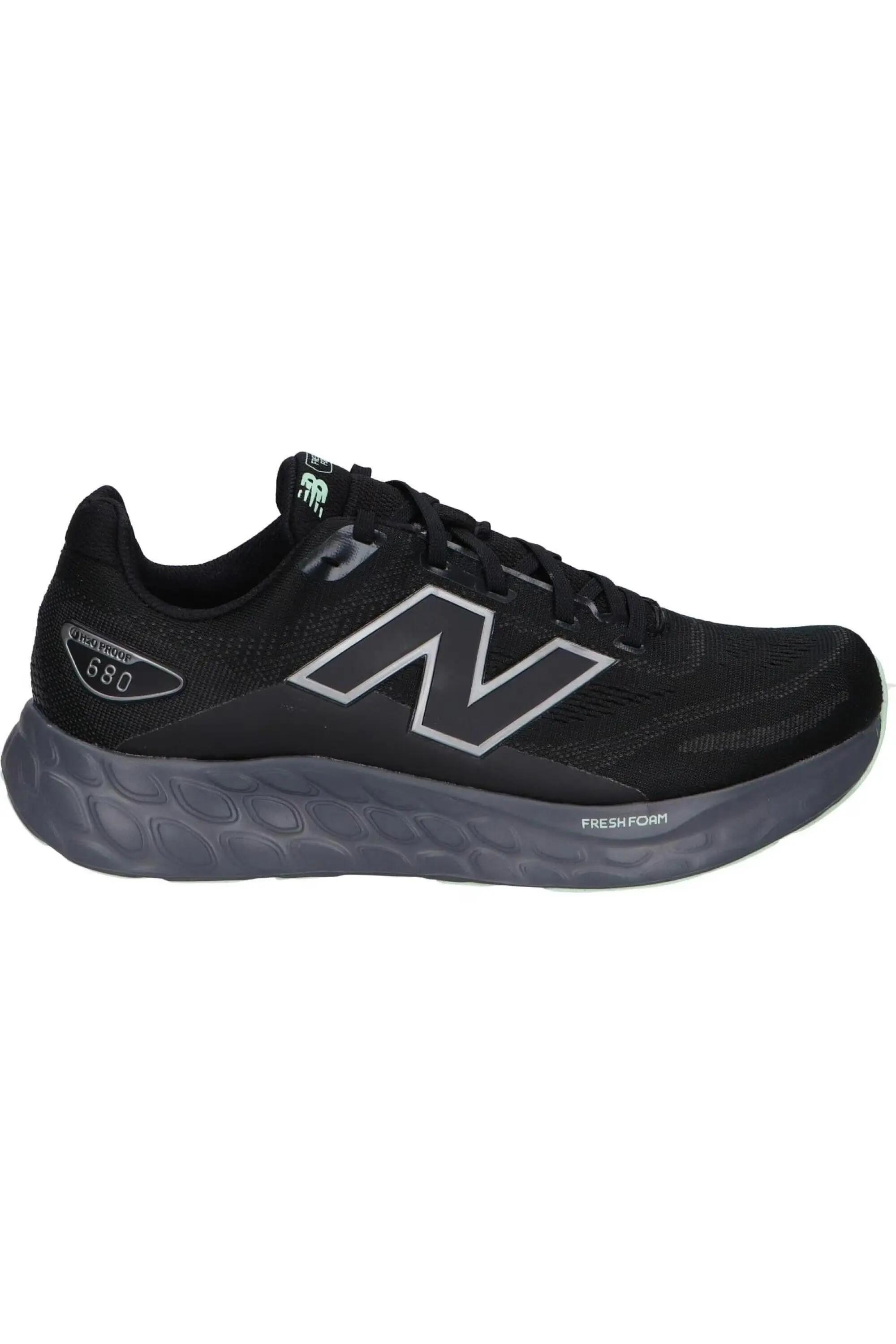NEW BALANCE picture