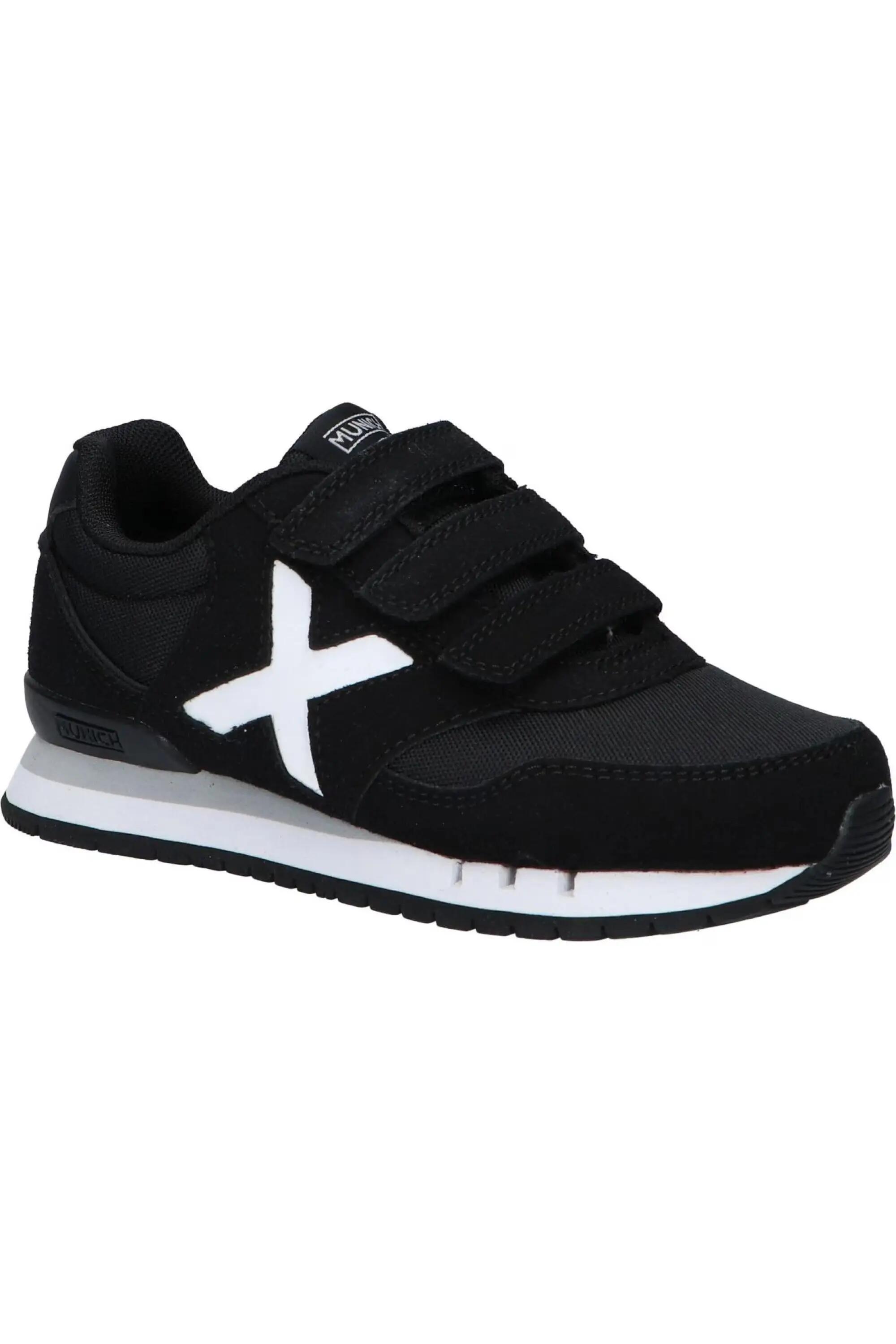 Munich Dash Kid VCO Black Children's Sneakers. 2/5