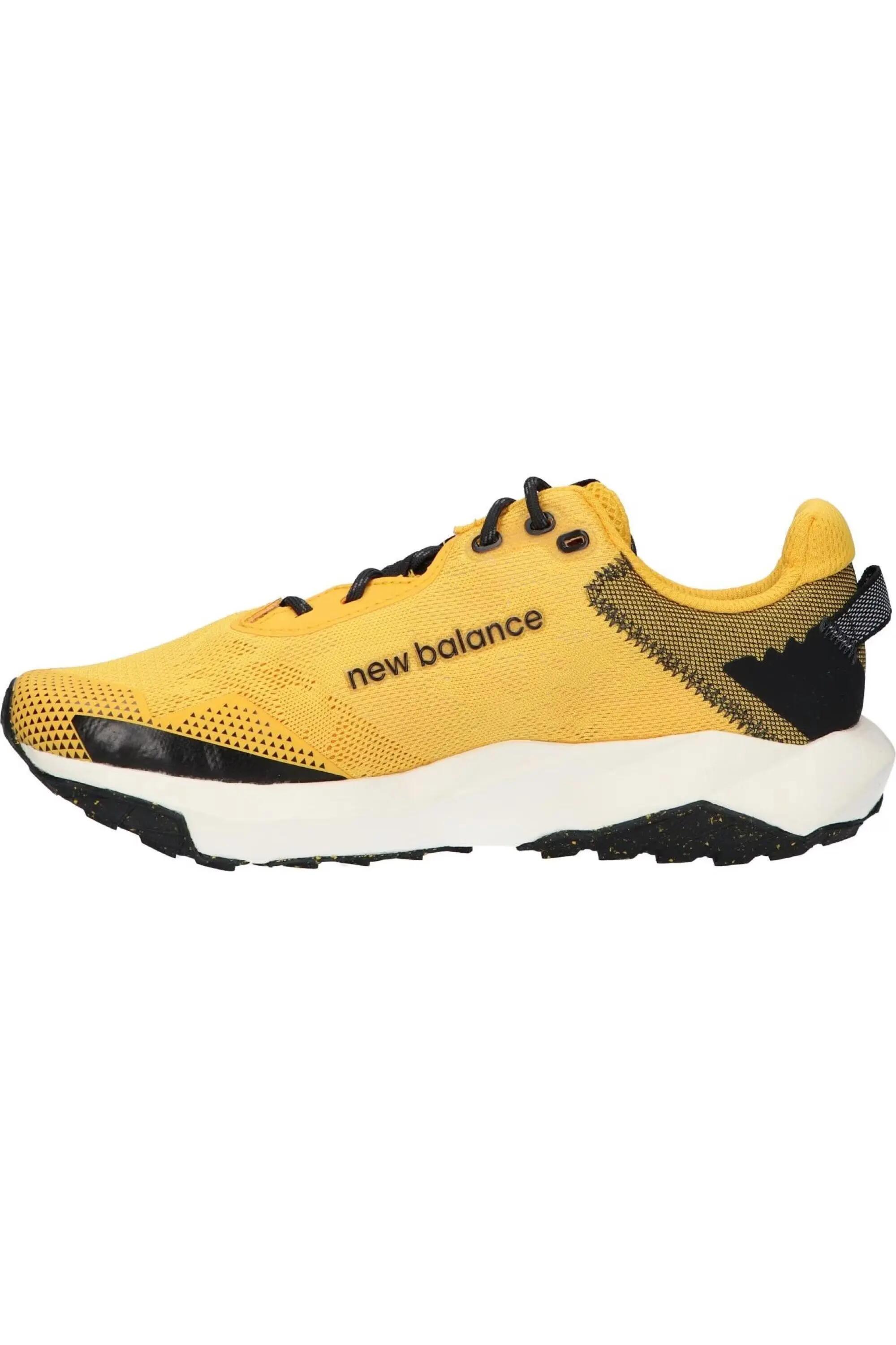 ZAPATOS Y COMPLEMENTOS NEW BALANCE  DE HOMBRE MTNTRCY6 MTNTRV6 4/5