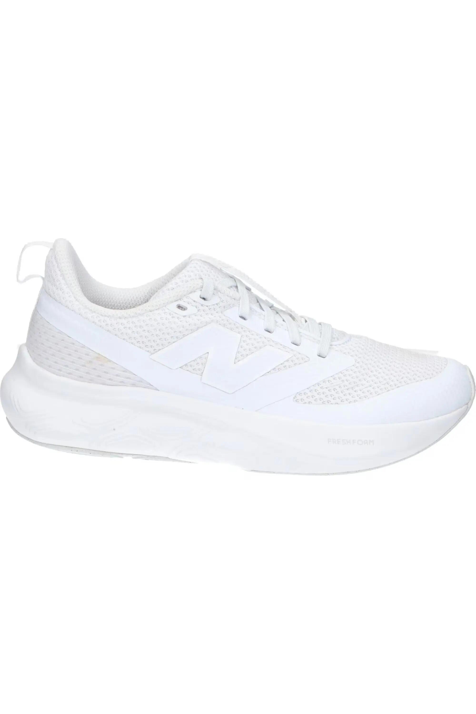 NEW BALANCE picture