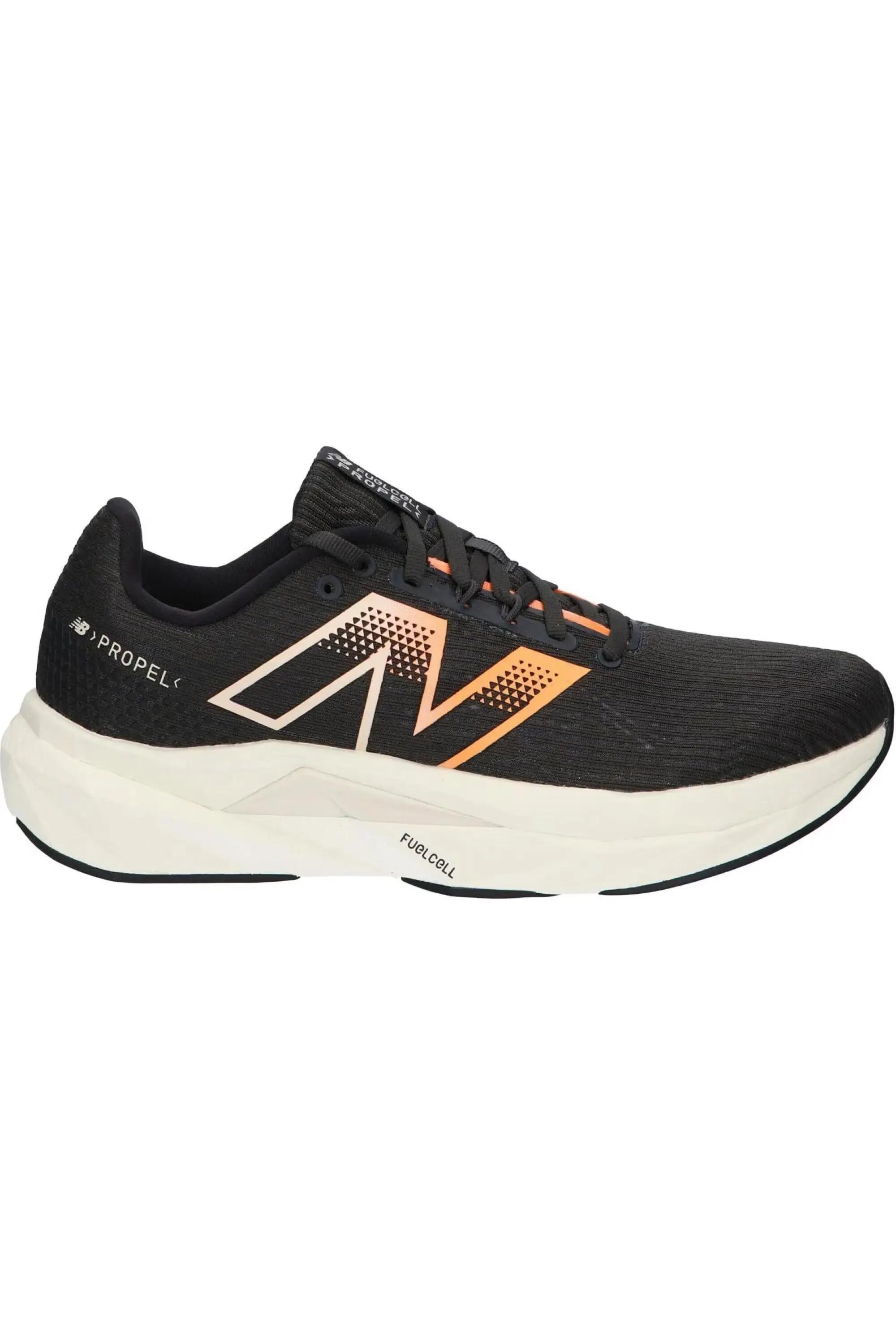 NEW BALANCE picture