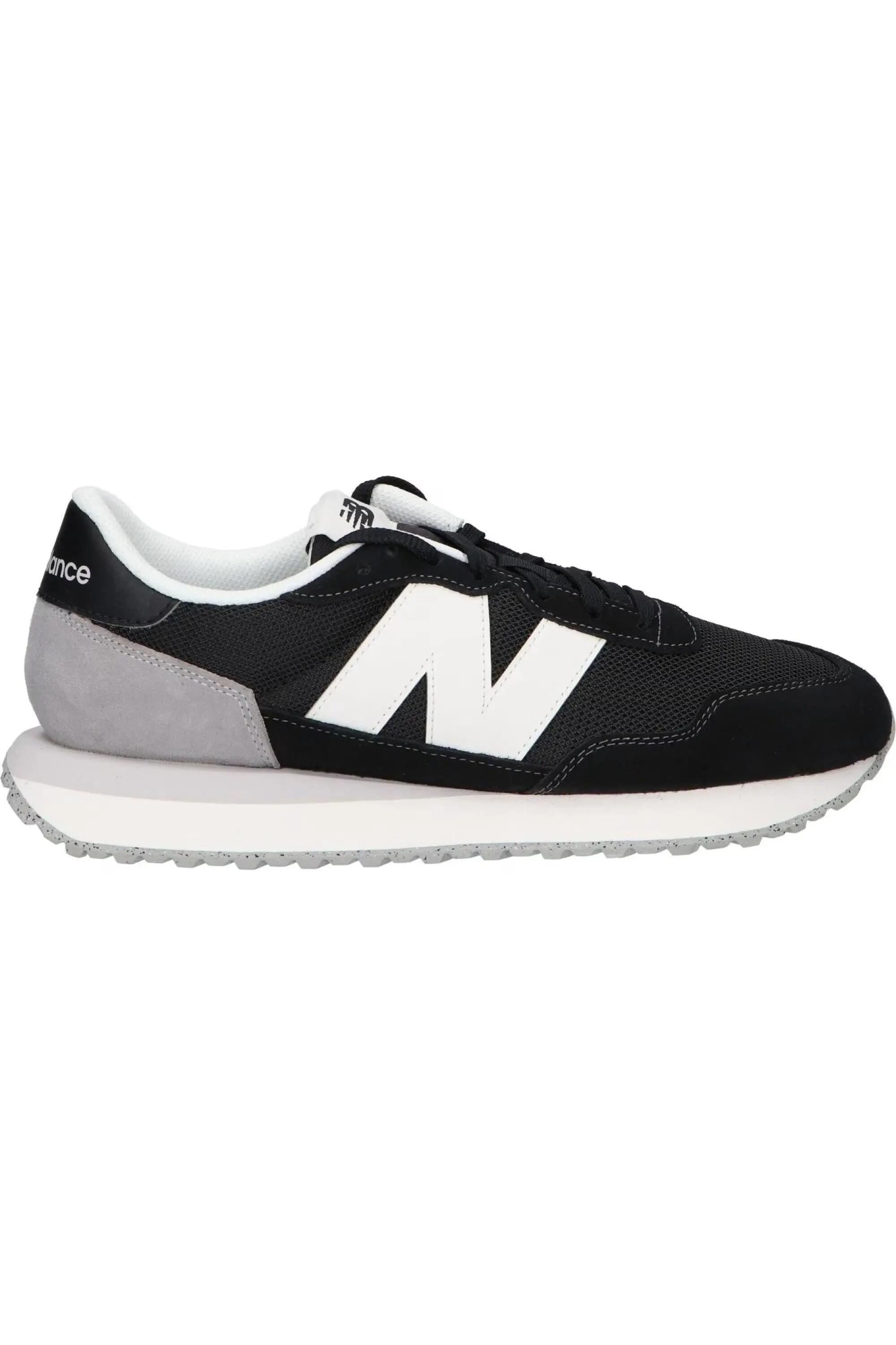 NEW BALANCE picture