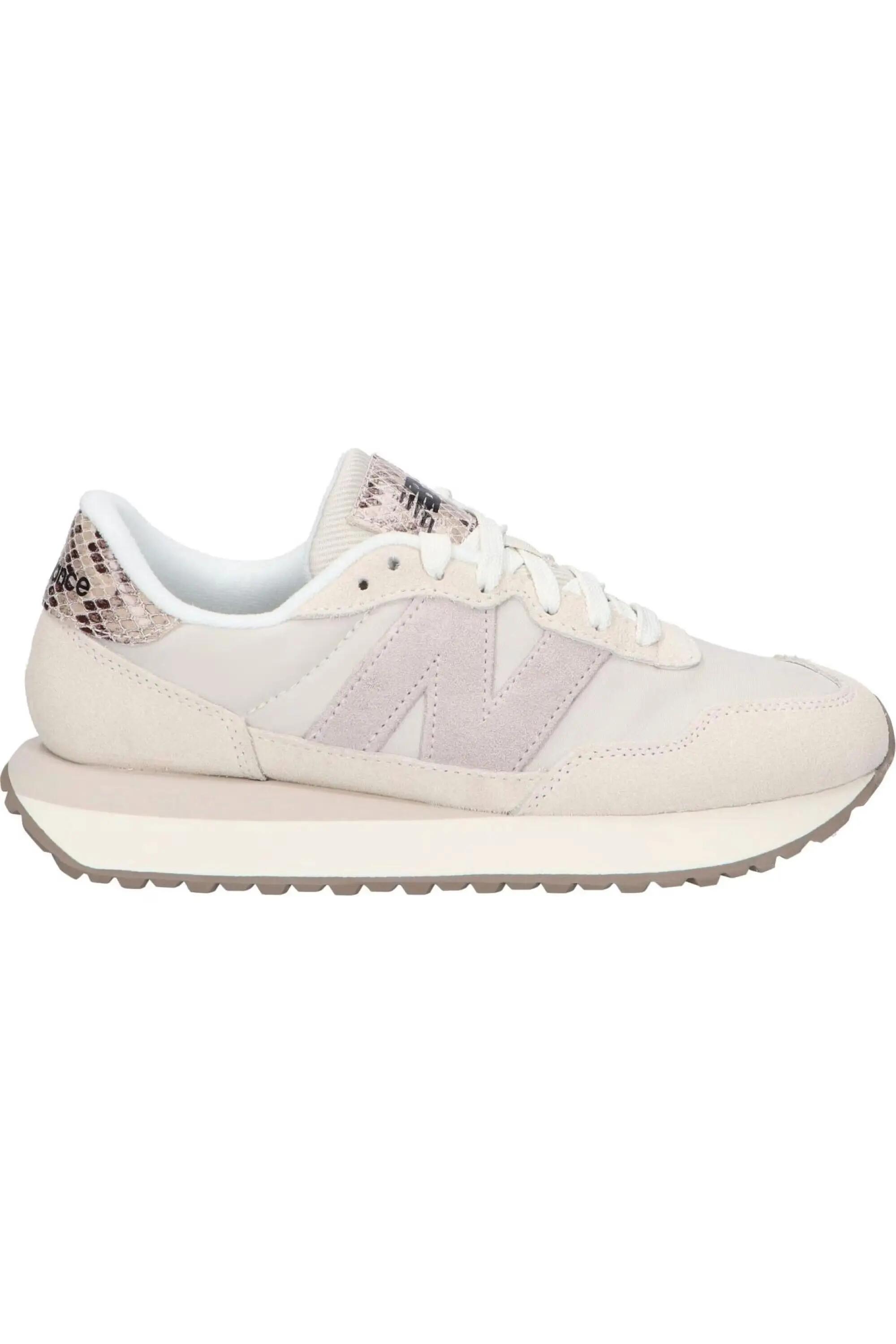 NEW BALANCE picture