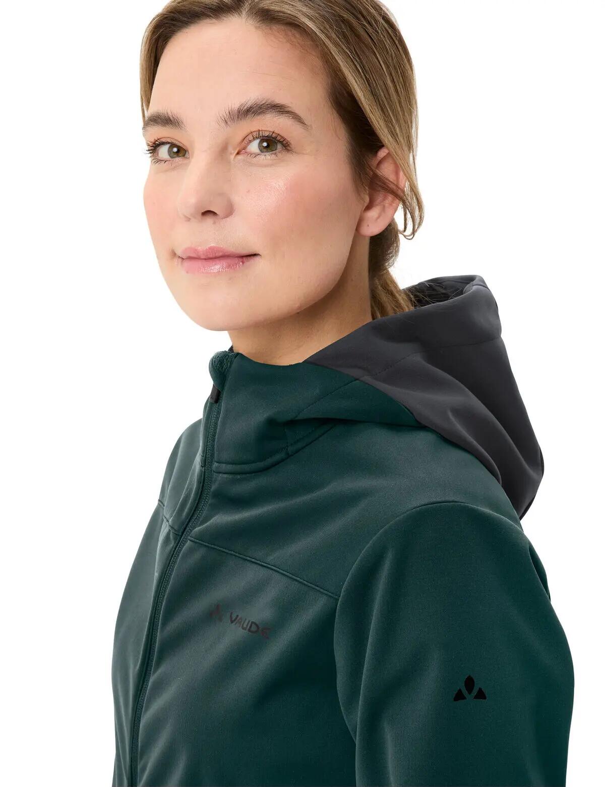 Softshell-Jacke W Qimsa Hooded SFT Jacket 6/7