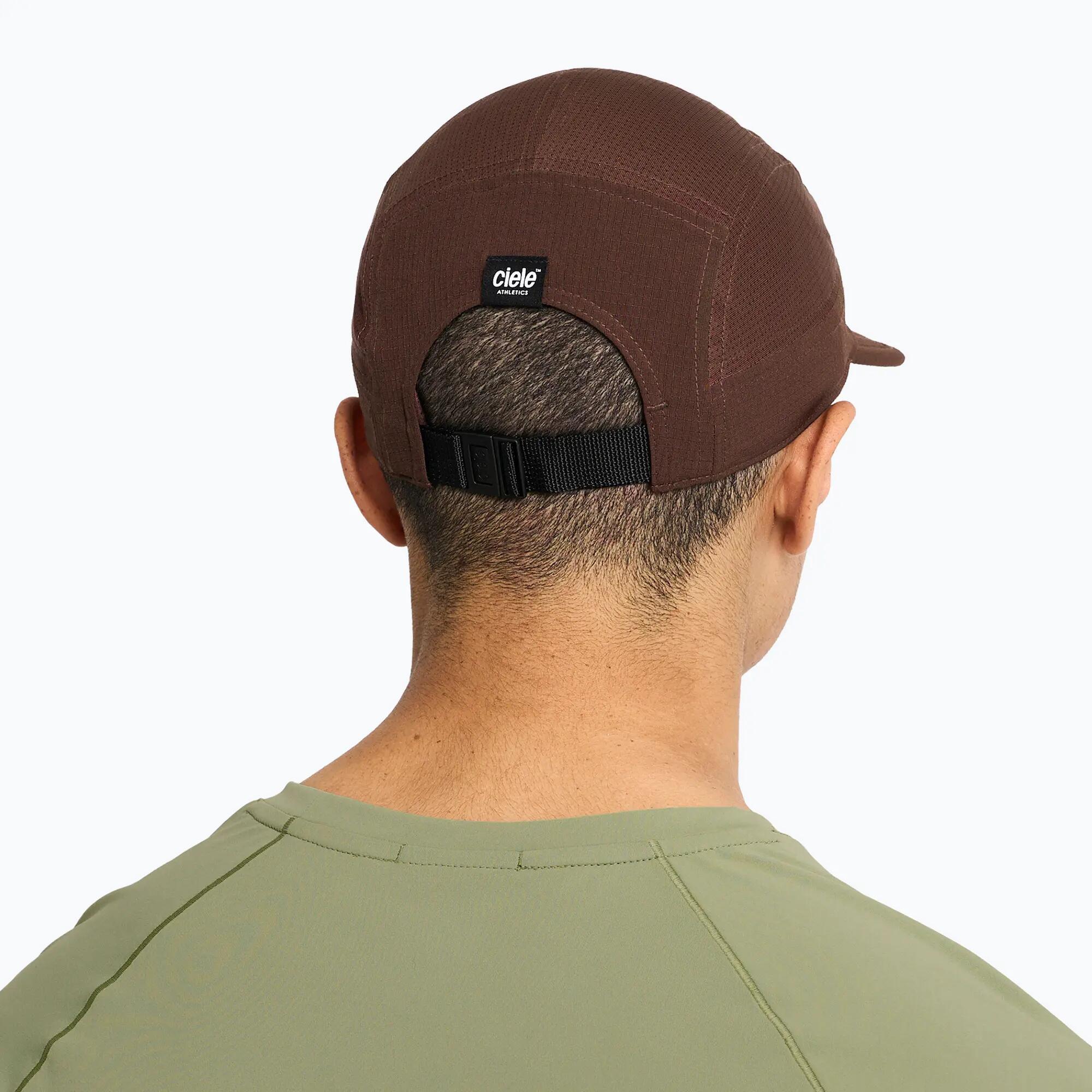 Cappellino con visiera Ciele Athletics GOCap Field Cheetah oak 6/7