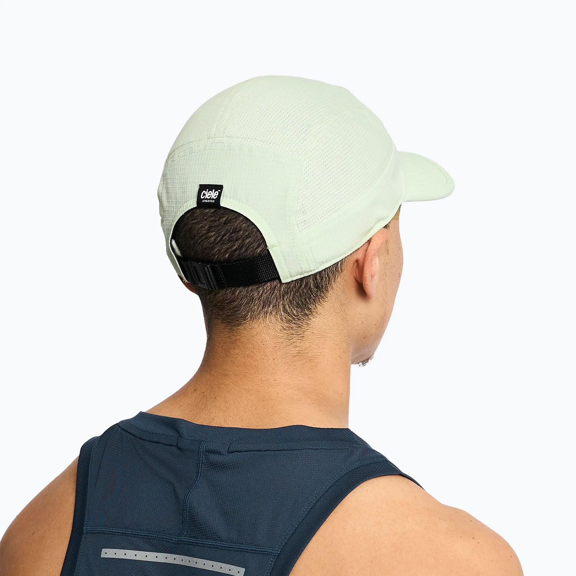 Cappellino con visiera Ciele Athletics GOCap Field Capital RC light moss 6/7